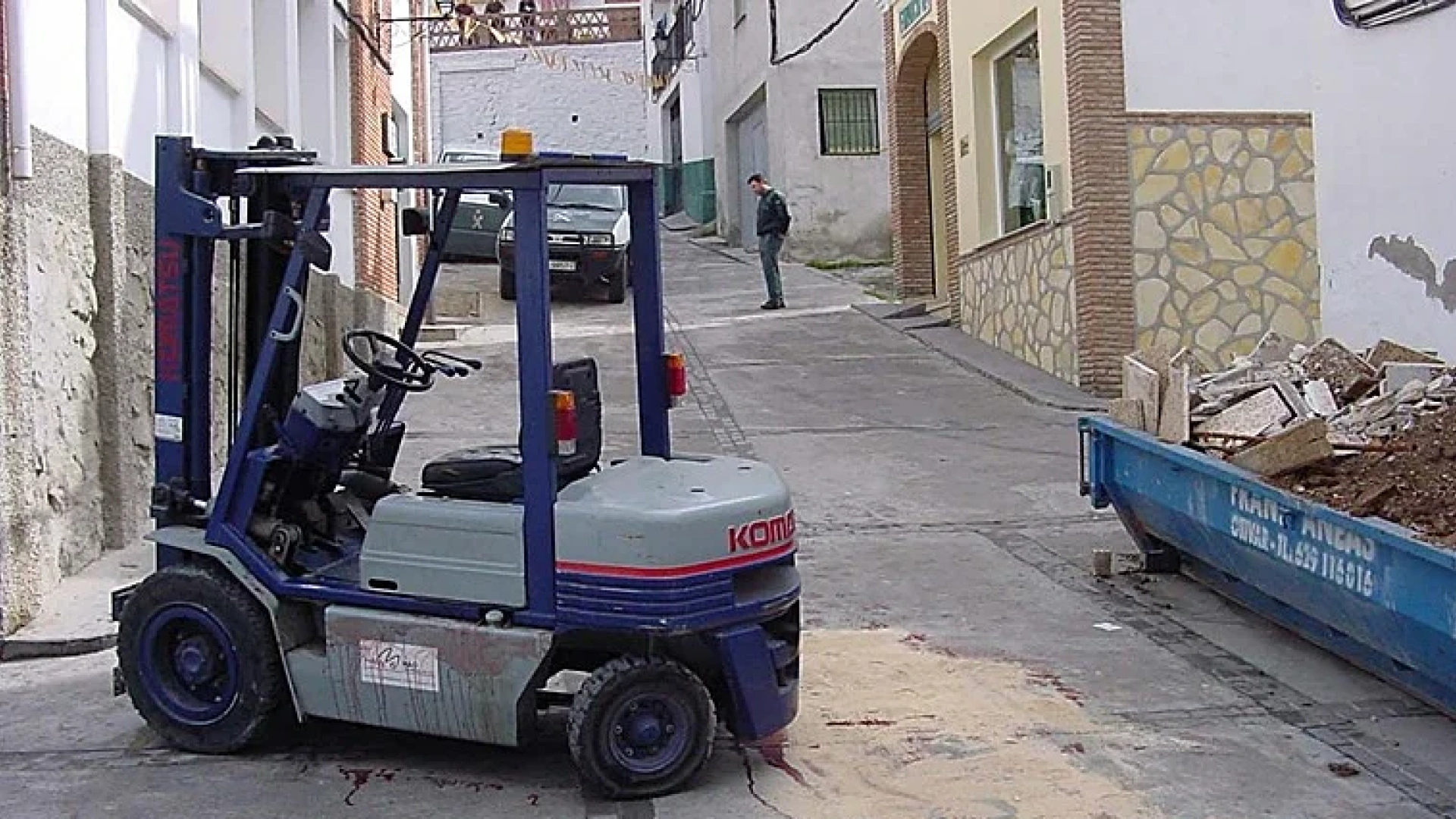 Muere un trabajador mientras manejaba un toro mecánico en San Mateo de Gállego: 