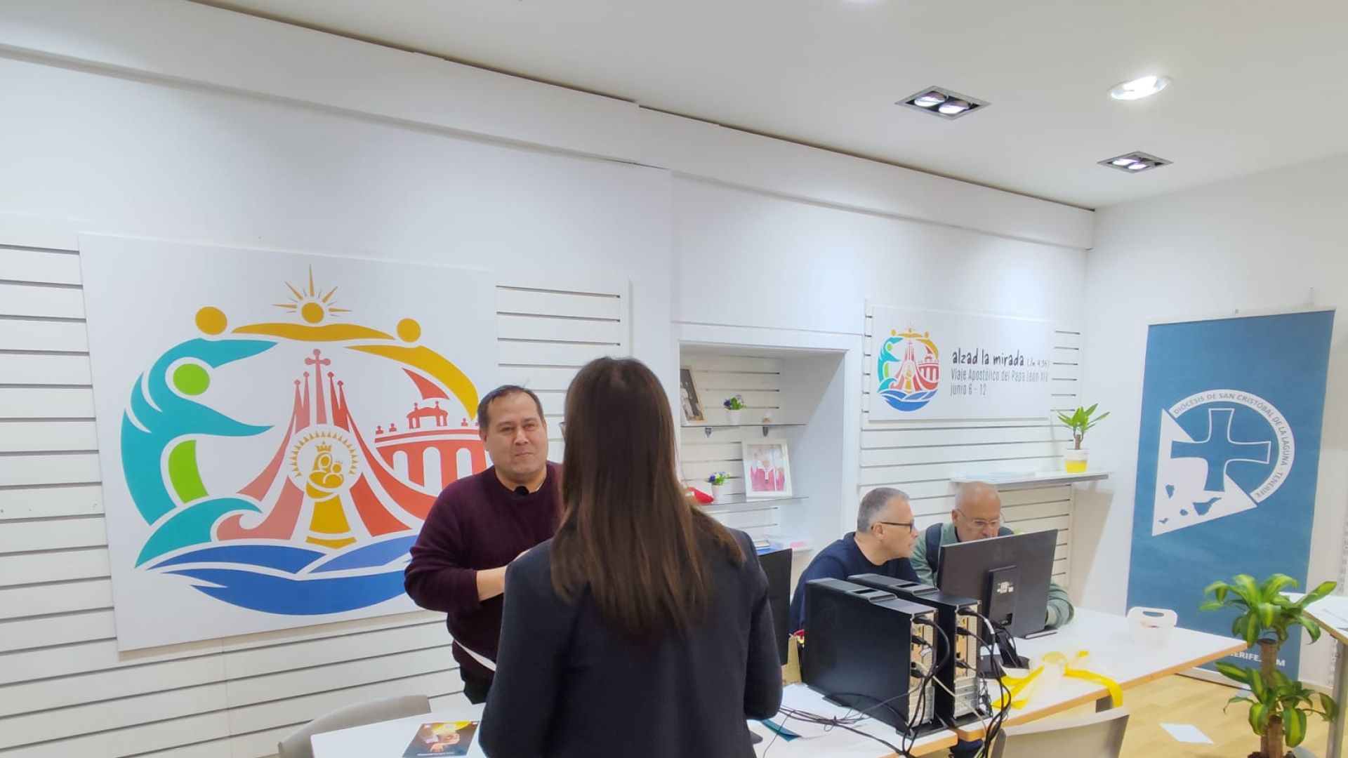 Canarias acelera los preparativos para la visita del Papa con una oficina de información y un llamamiento masivo a voluntarios: 