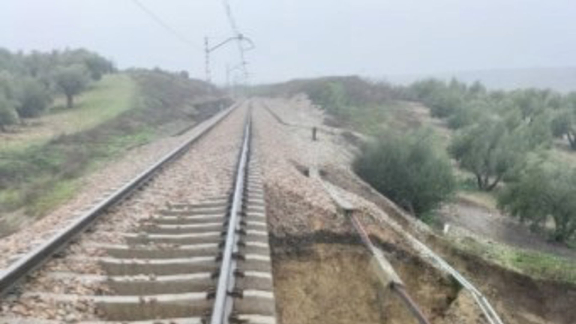 El tren Jaén-Córdoba sigue en el limbo: sin fecha para su reapertura tras dos meses y medio de corte