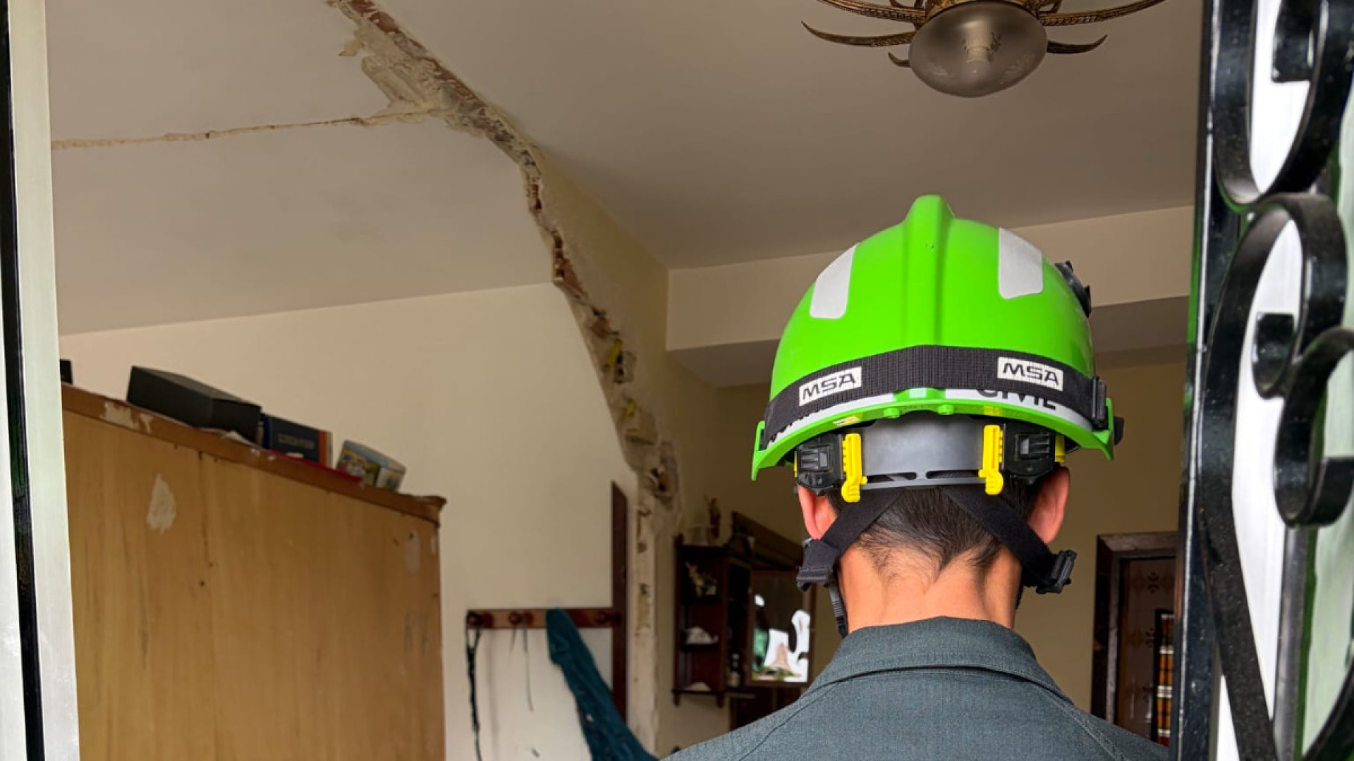 Una explosión de butano en Huétor Vega deja tres heridos