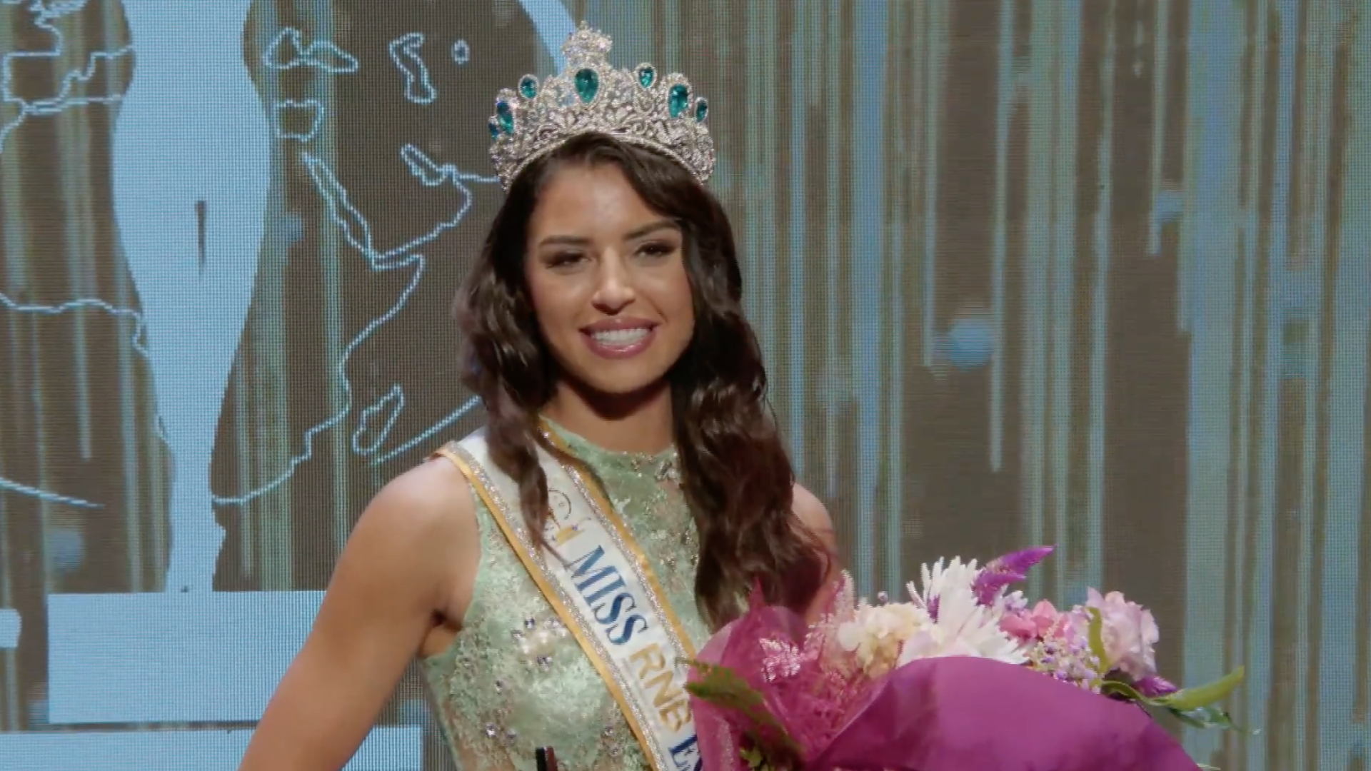 La benissera Gabriela Marqués se corona Miss RNB España Supranacional 2027