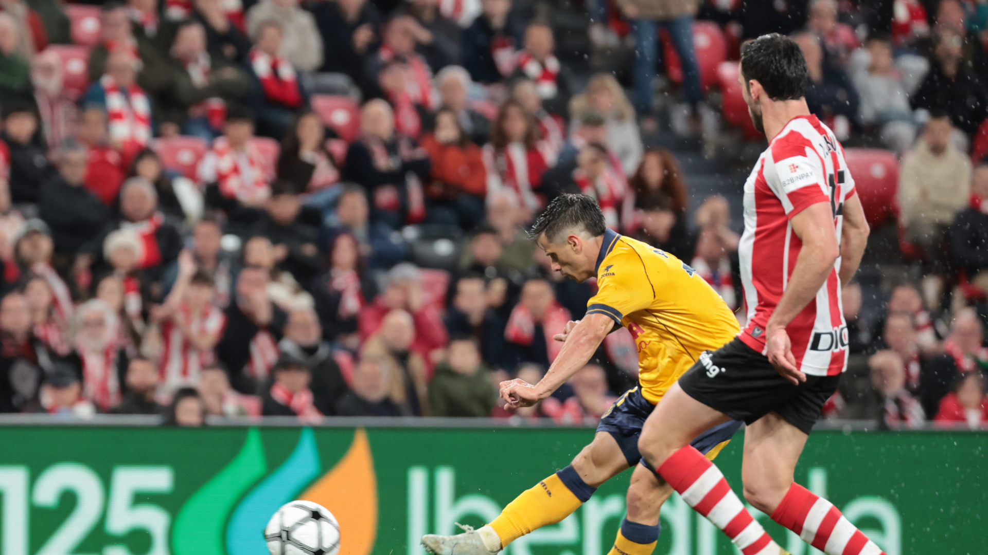 San Mamés estalla: la afición del Athletic muestra su hartazgo ante la crisis del equipo