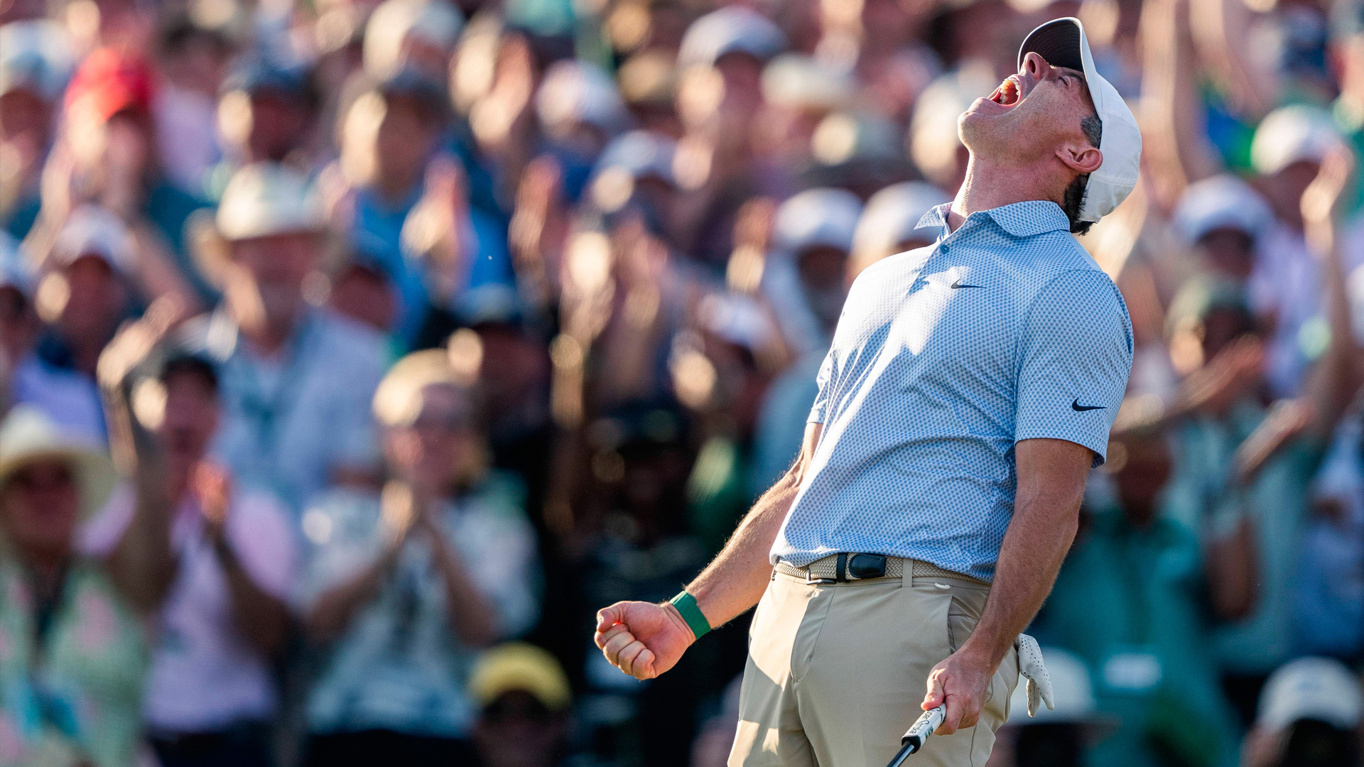 McIlroy repite el título en Augusta