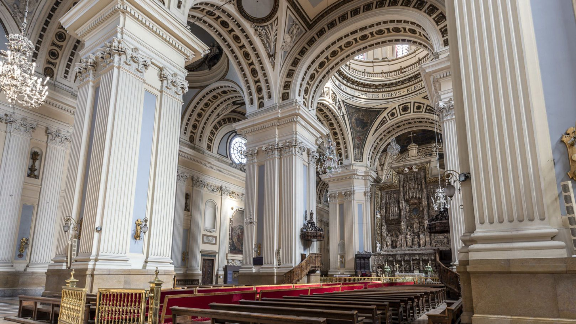 El Cabildo Metropolitano de Zaragoza abre una investigación interna sobre la visita privada no autorizada de Víctor de Aldama a la Basílica del Pilar