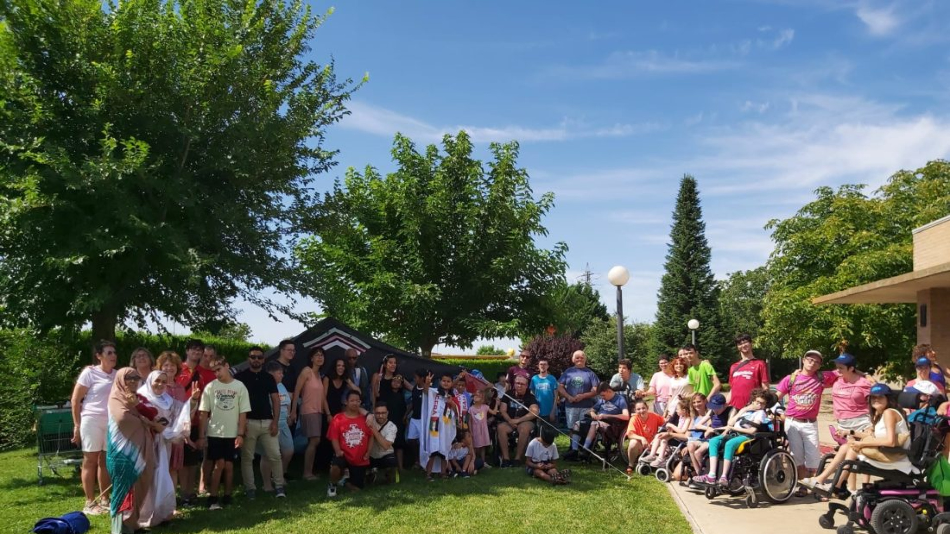 Alouda prepara la llegada de 40 niños saharauis a Huesca y busca familias para un verano solidario: 