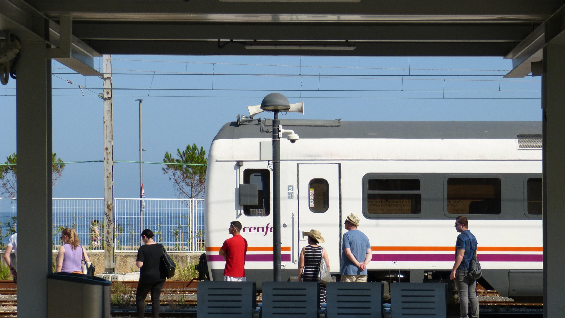 Salamanca se levanta contra el aislamiento ferroviario y convoca una protesta masiva: 