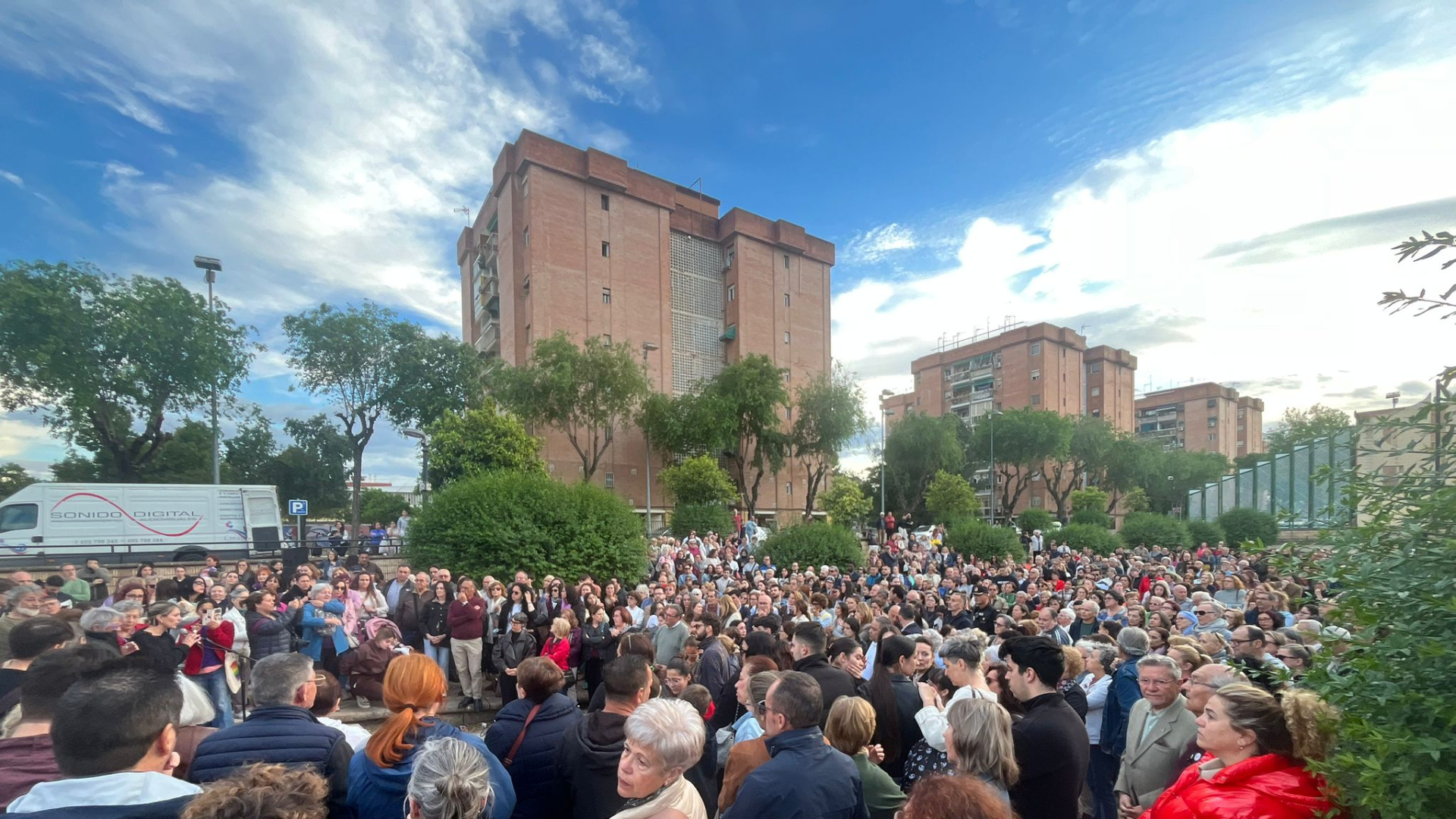 Alejandro, hijo de la mujer asesinada por su ex pareja: 