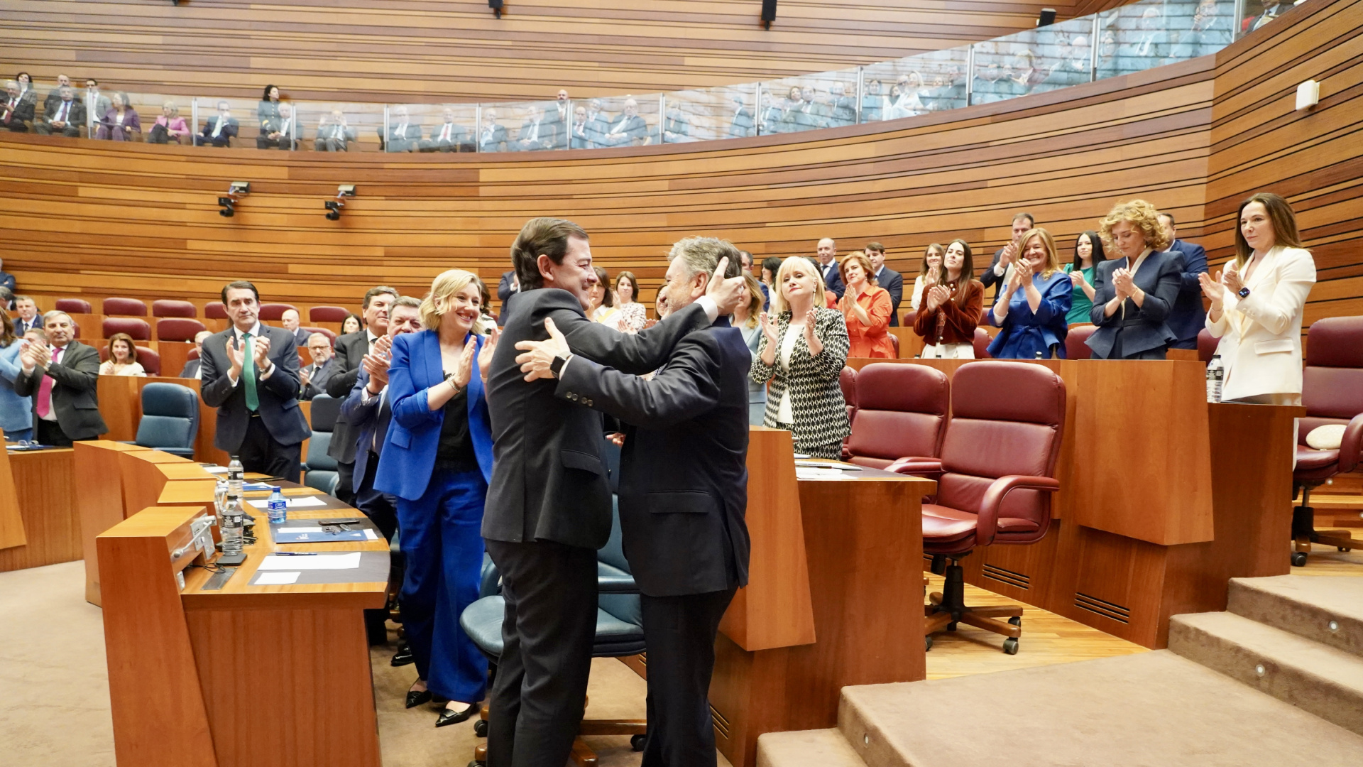 Estos son los nombres y cargos de los procuradores en la Mesa de Cortes de Castilla y León: El PP recupera la Presidencia siete años después