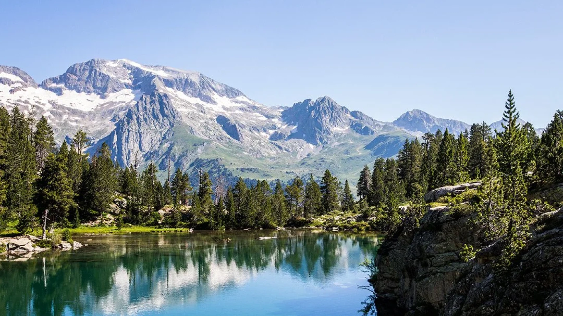 Los Pirineos pierden días de helada y ganan jornadas de verano a ritmo acelerado