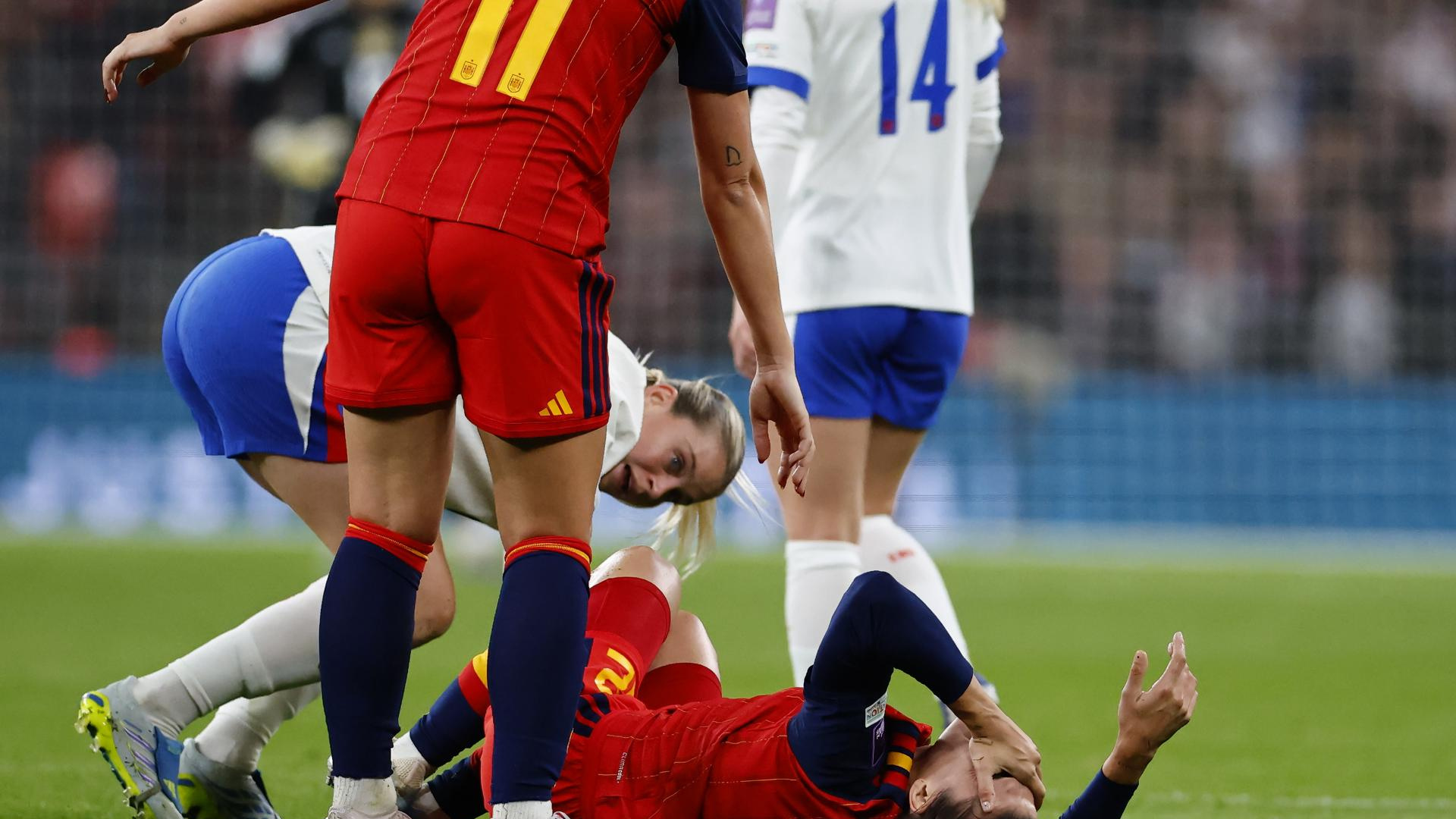 Patri Guijarro sufre un esguince de tobillo y no jugará contra Ucrania