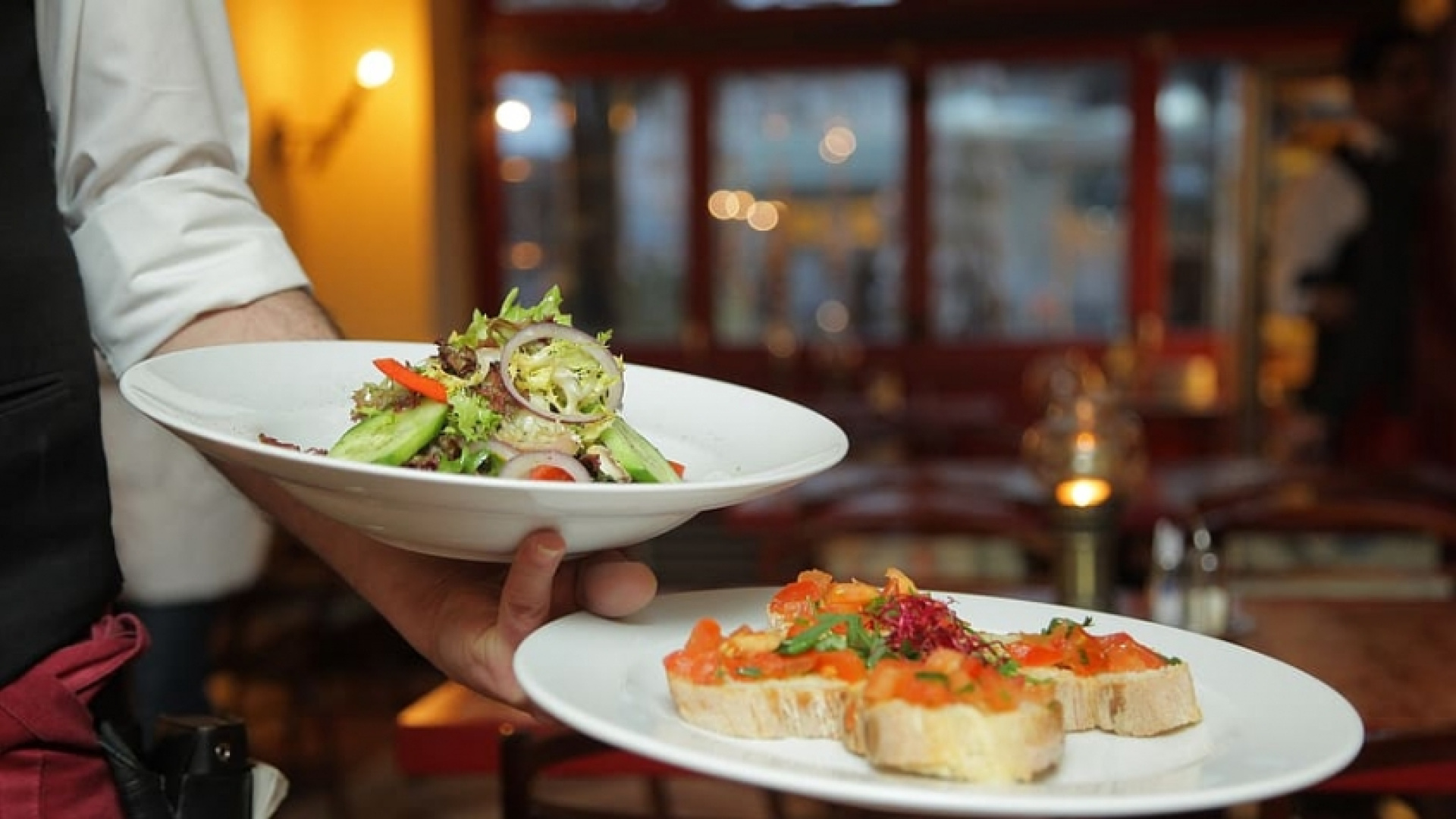 Estudiar FP y cobrar un sueldo: la nueva formación dual intensiva llega a la hostelería