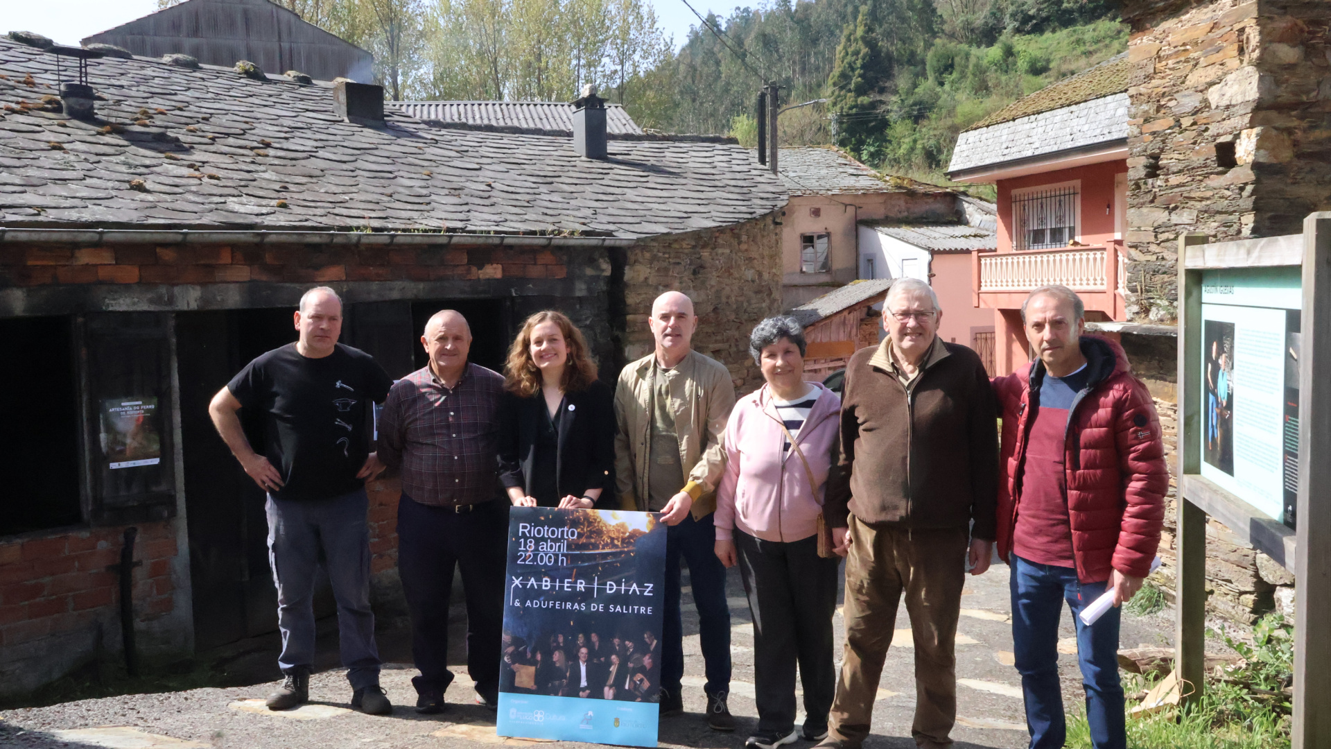 La Feira do Ferro de Riotorto (Lugo) reivindica un oficio en peligro de extinción: 