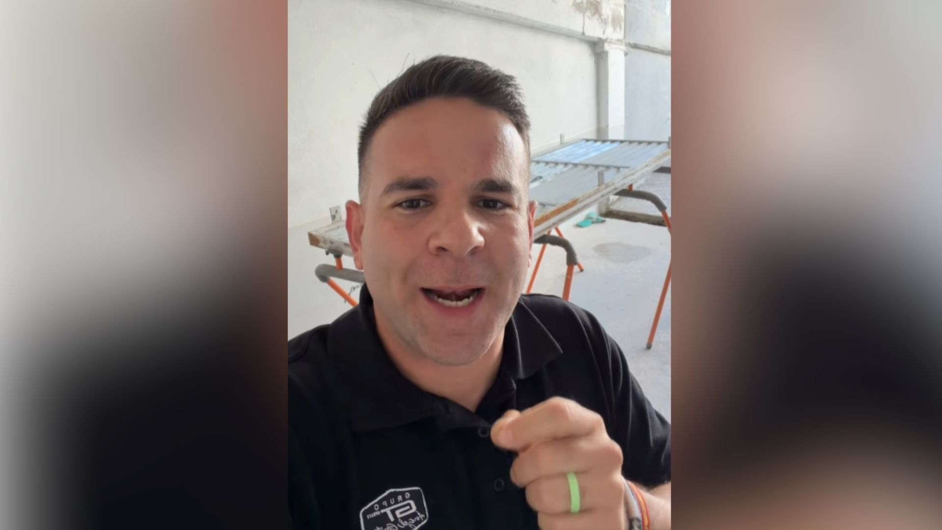 Ángel Gaitán, empresario: 