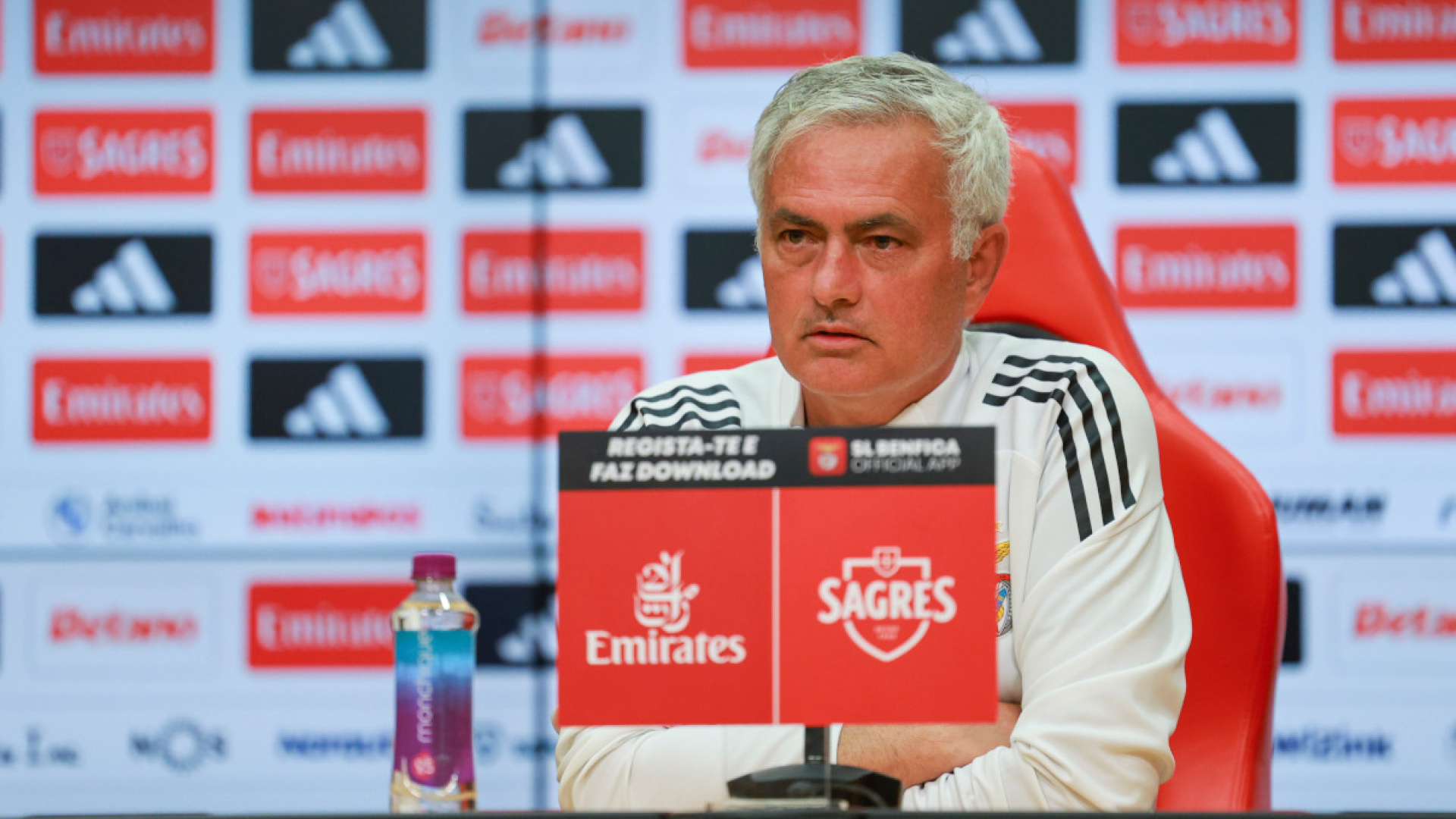 La presentación de Mourinho con el Real Madrid pod