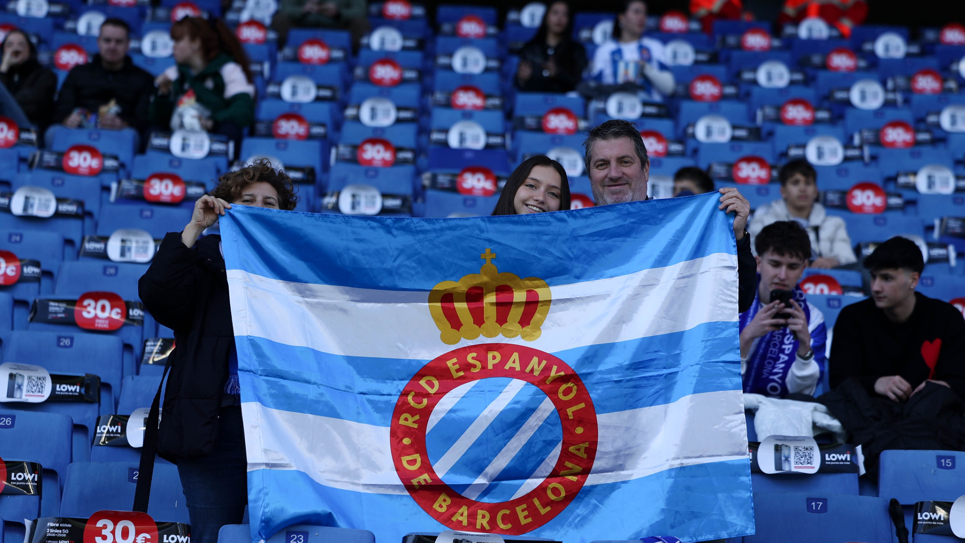 Sector 100 cerrado ante el Levante y repleto frente al Real Madrid