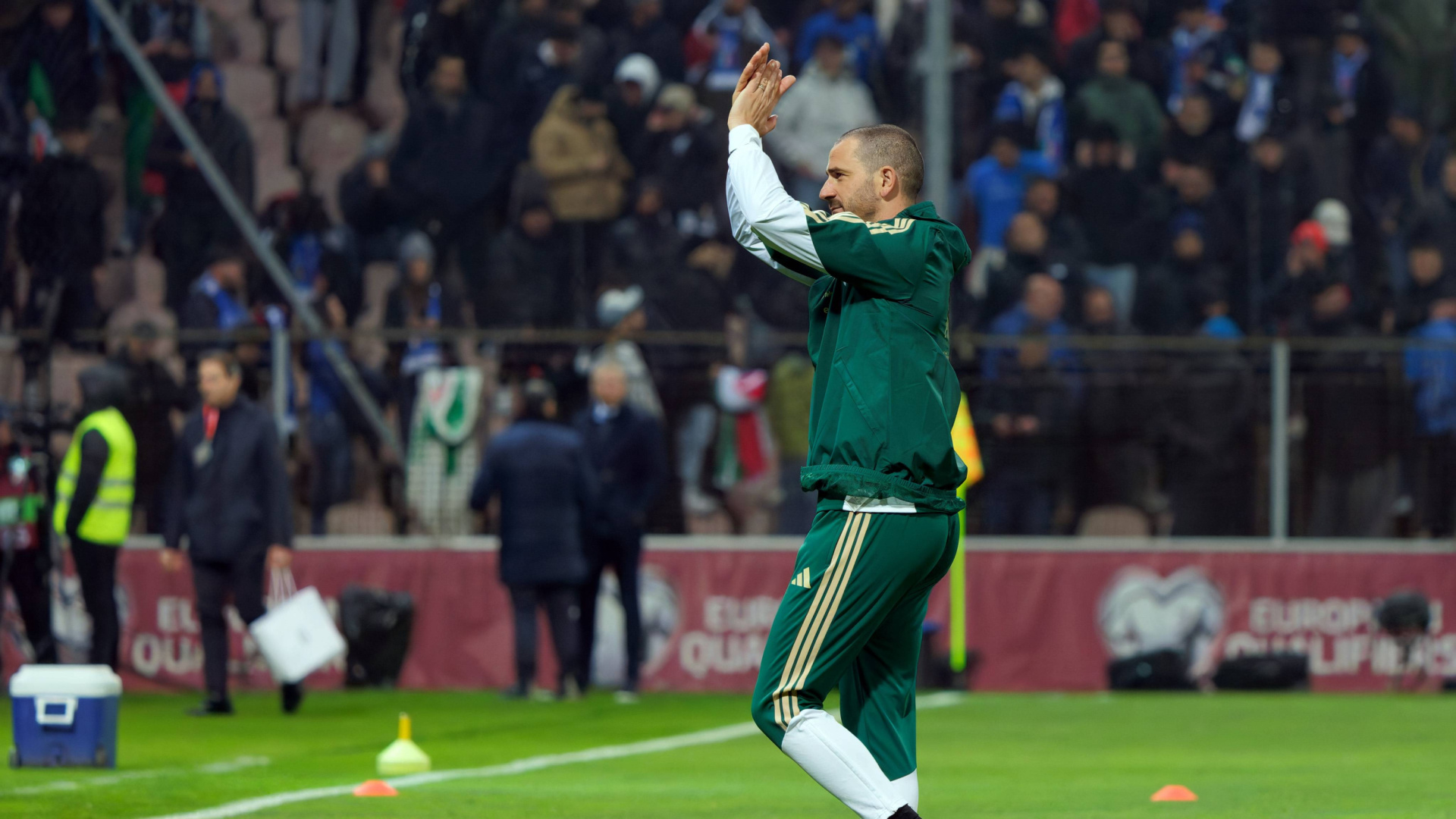 Bonucci ve a Guardiola como 