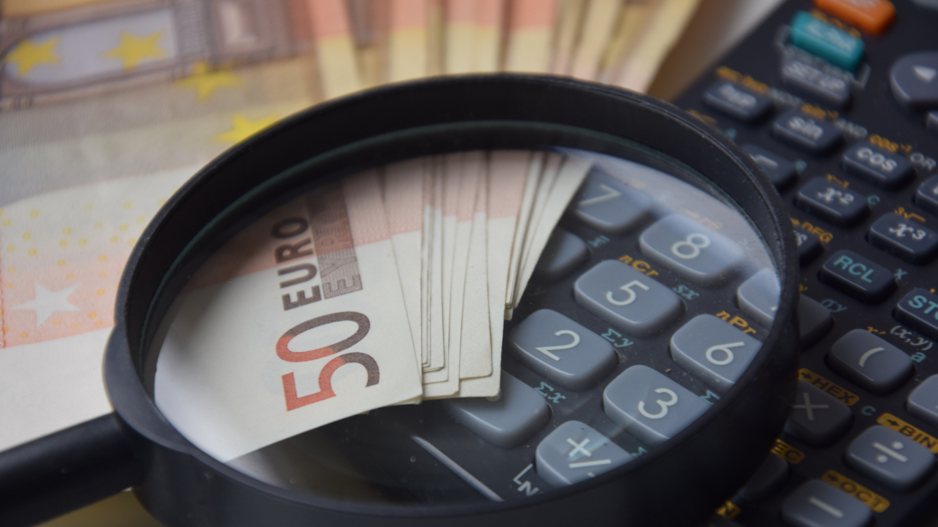 Los gastos del día a día que pueden cambiar tu declaración de la renta y que Hacienda no conoce