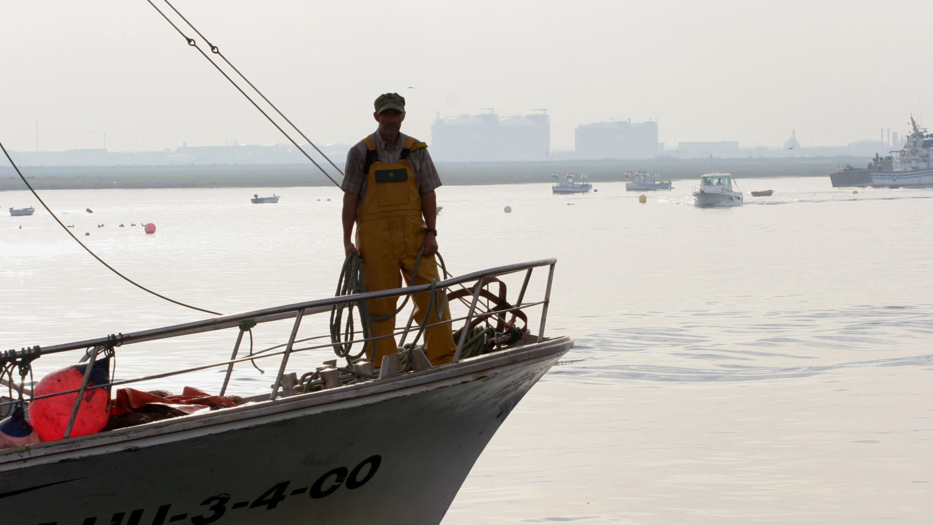 El sector pesquero, al límite: el precio del gasóleo aboca a la flota al amarre