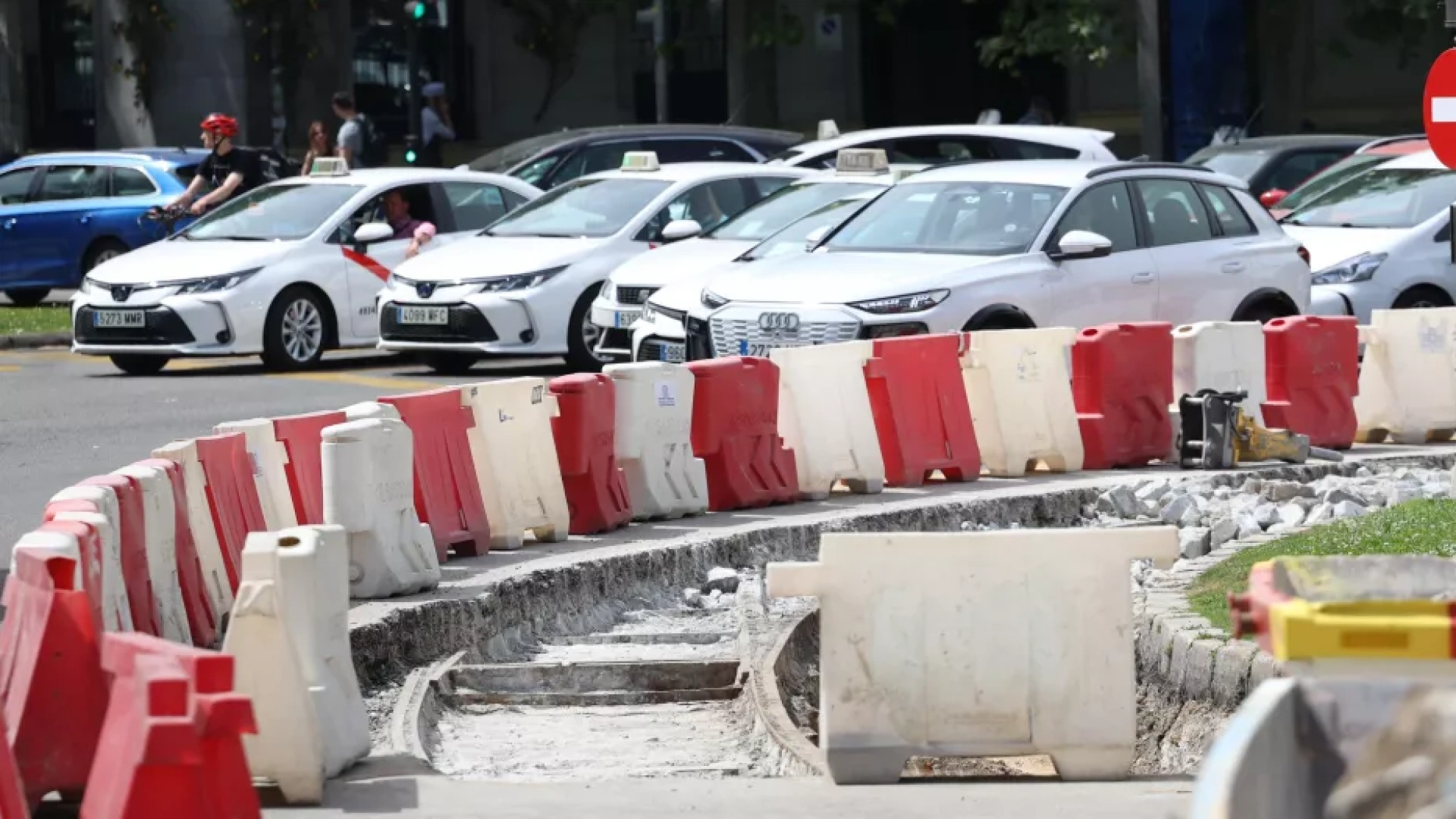 El tranvía que vuelve a la Puerta de Alcalá y destapa un siglo de historia bajo el asfalto