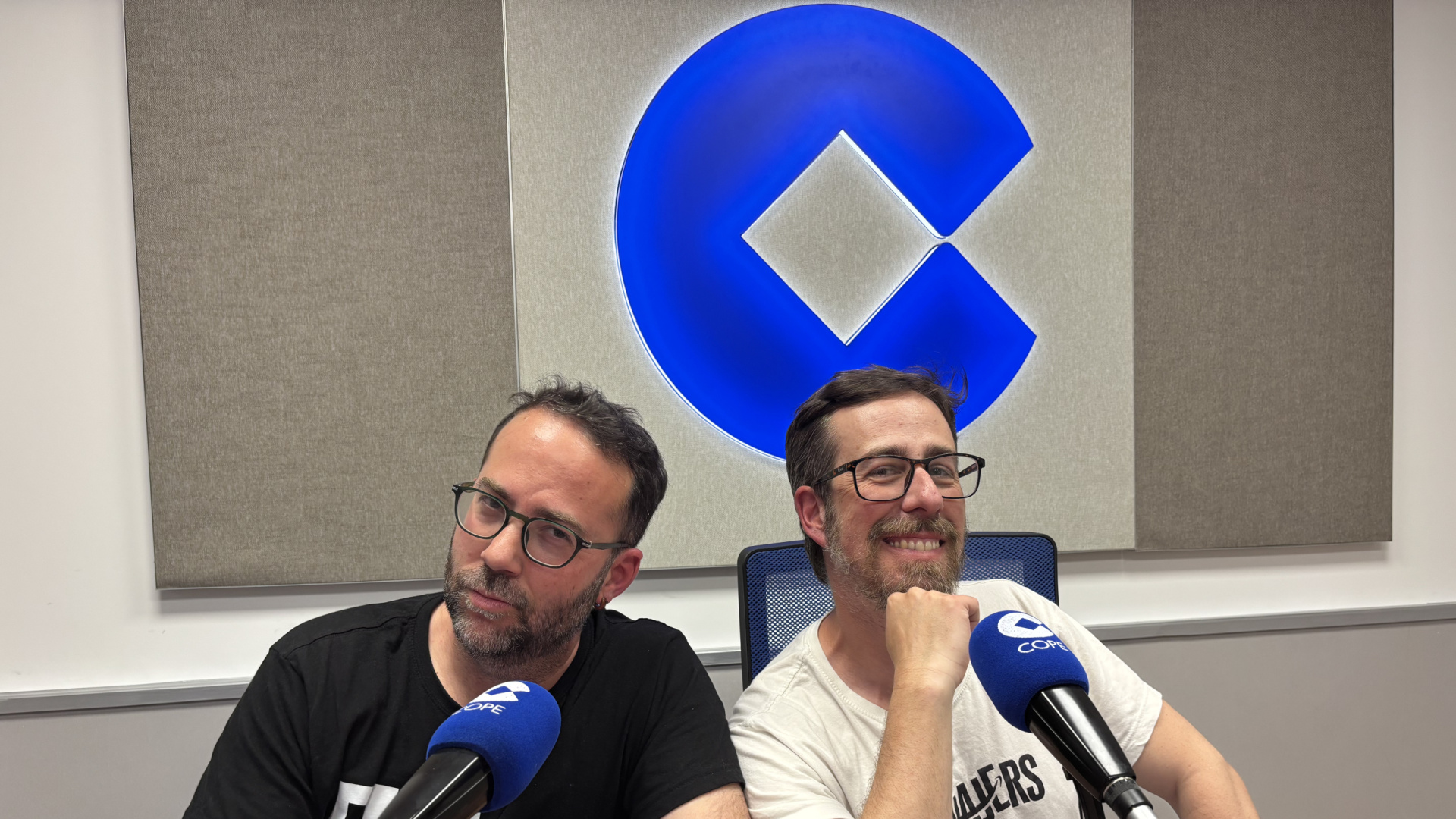 De la universidad a las redes: la historia de Alexis y Jorge, 'Jajajers', que triunfan en redes con el humor valenciano