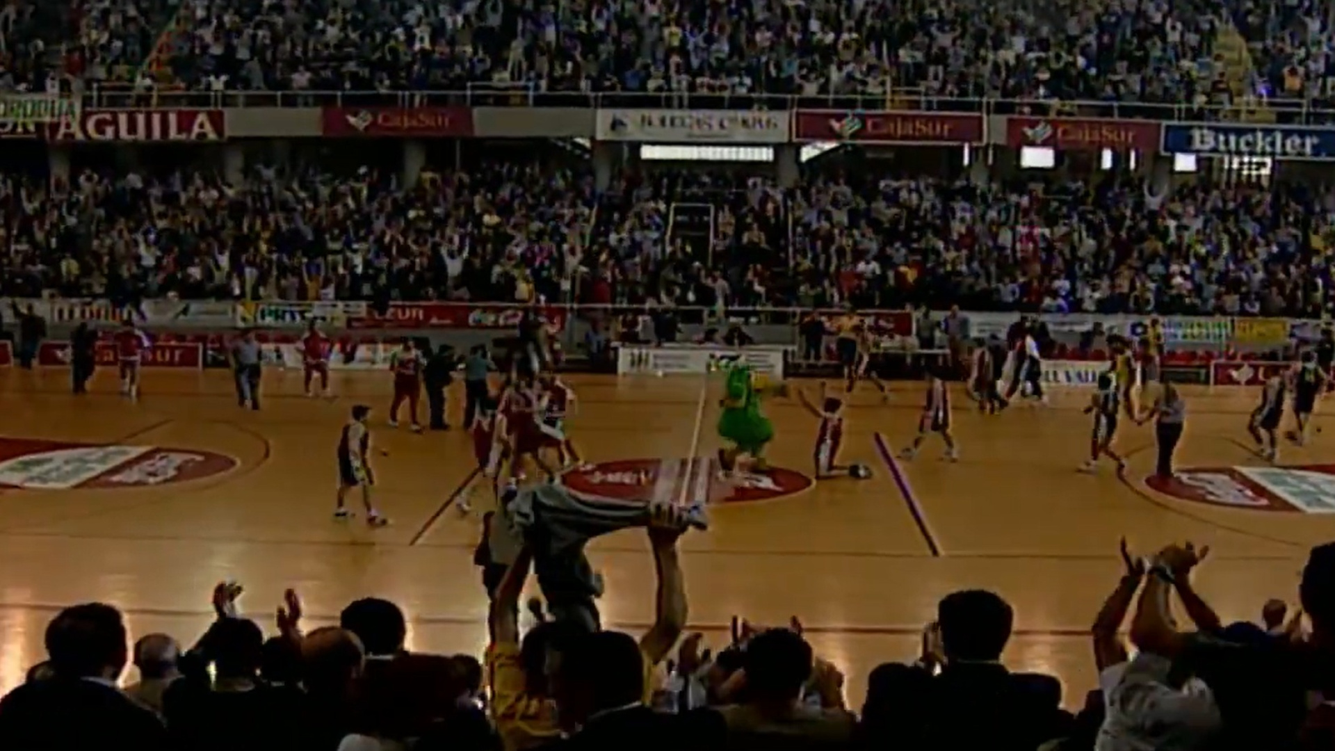 Joe Alonso revive la época dorada del Cajasur que inspira al Coto Córdoba