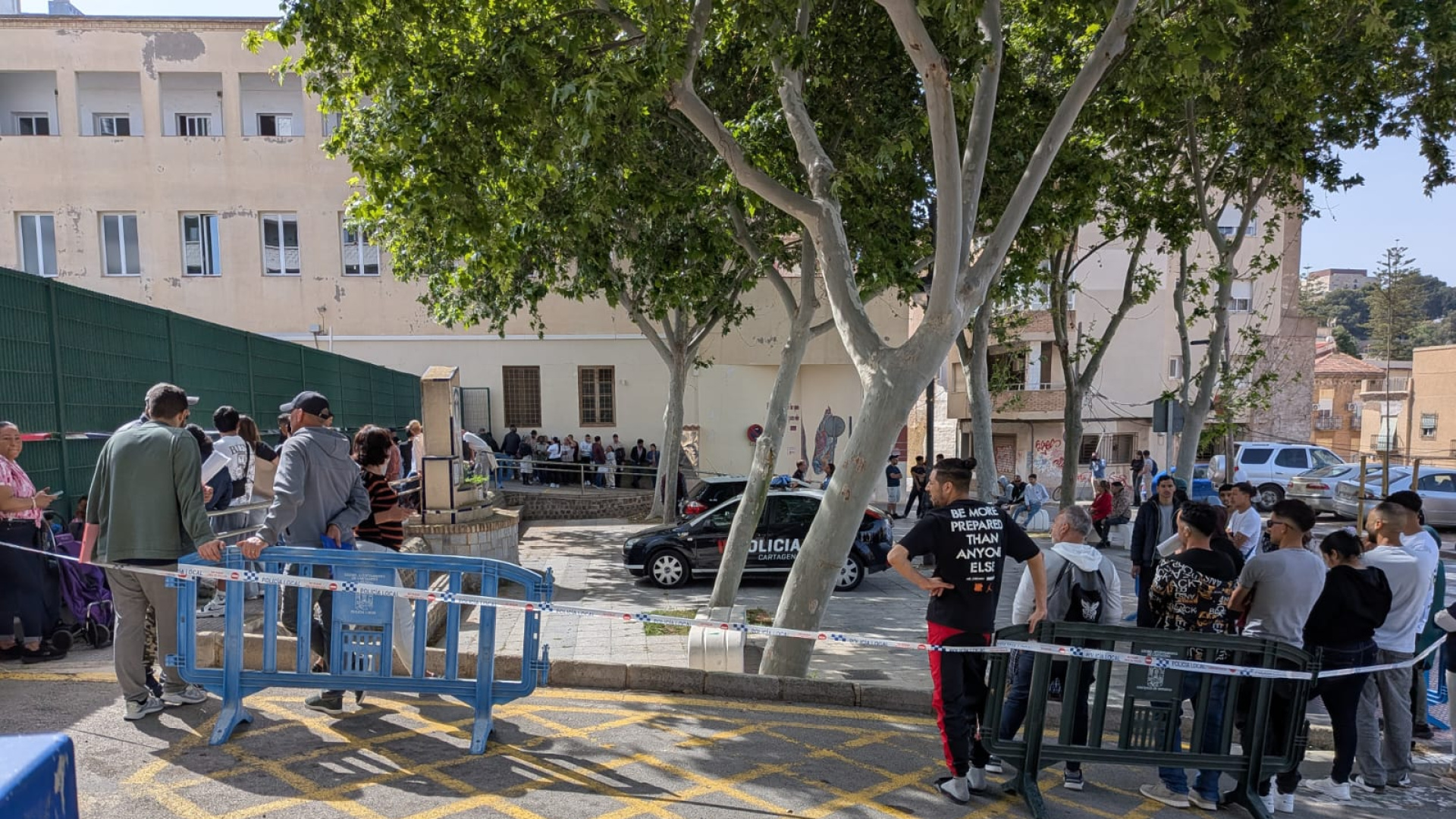 Servicios Sociales de Cartagena tramita 1.100 solicitudes de regularización de migrantes en tres días