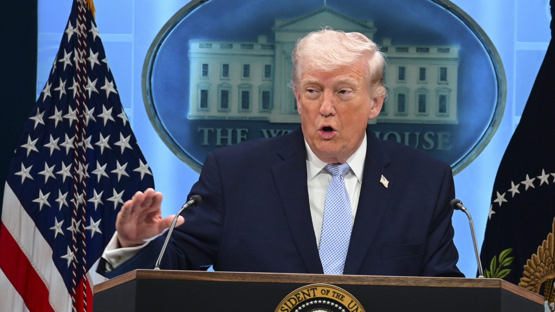 Trump cancela el viaje de sus enviados a Pakistán tras la marcha del ministro de Exteriores iraní