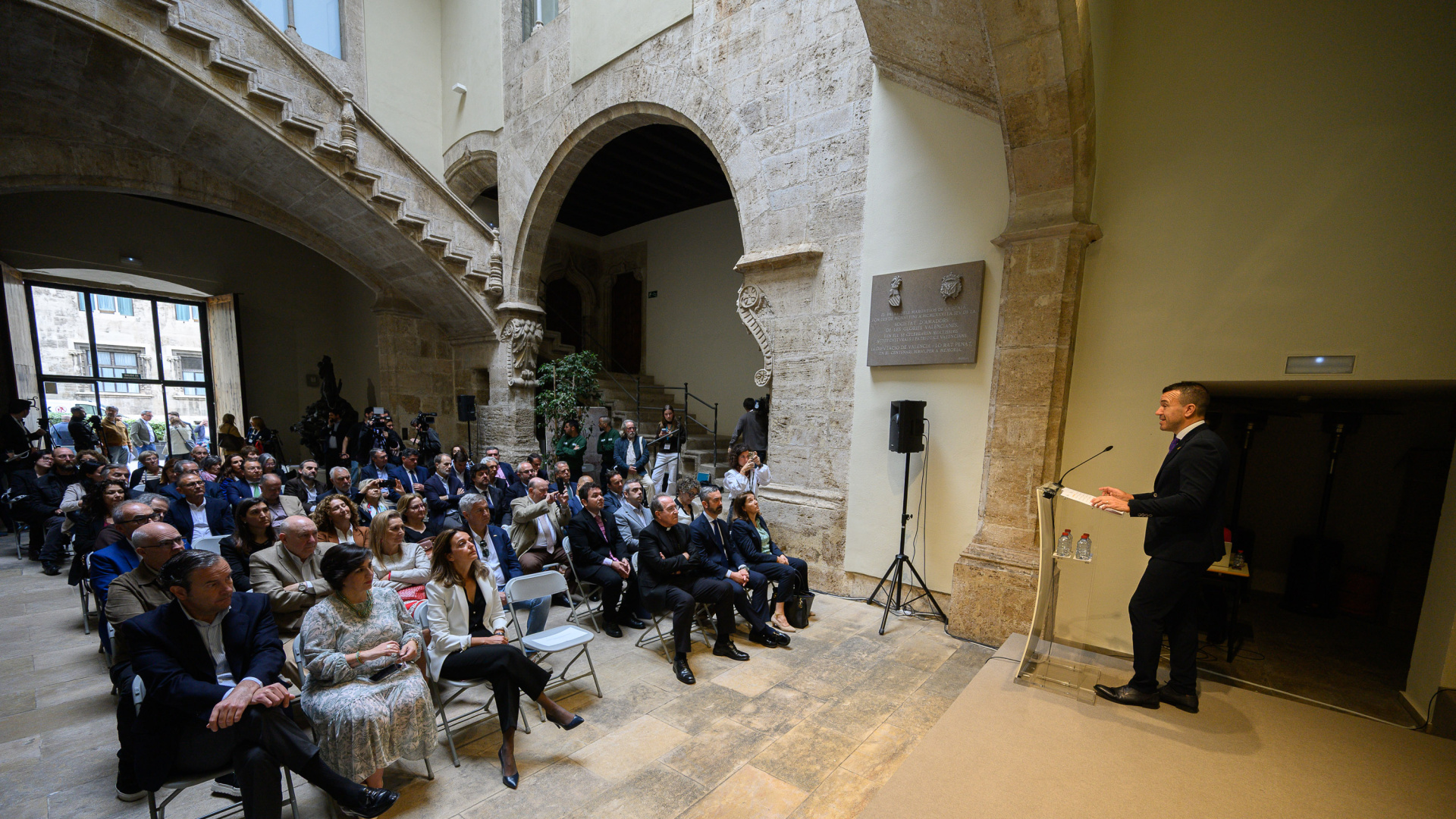El legado de Jaume I revive para unir a los valencianos en la defensa de su identidad: “Hacemos memoria no solo para recordar, sino para construir