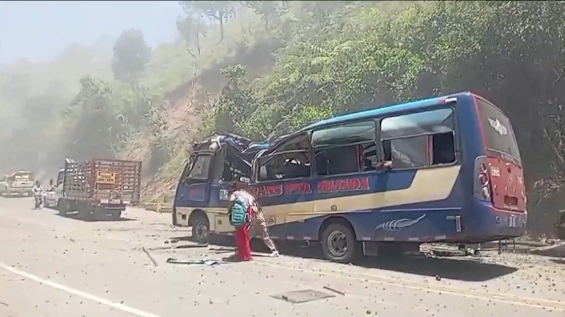 Al menos siete muertos y 17 heridos por un atentado terrorista en Colombia