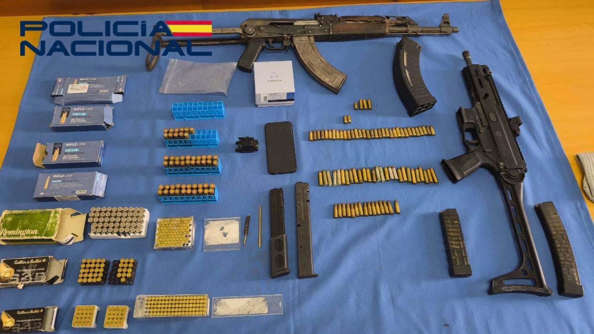 Incautan un arsenal de guerra en Badajoz: tres detenidos por el tiroteo en San Roque