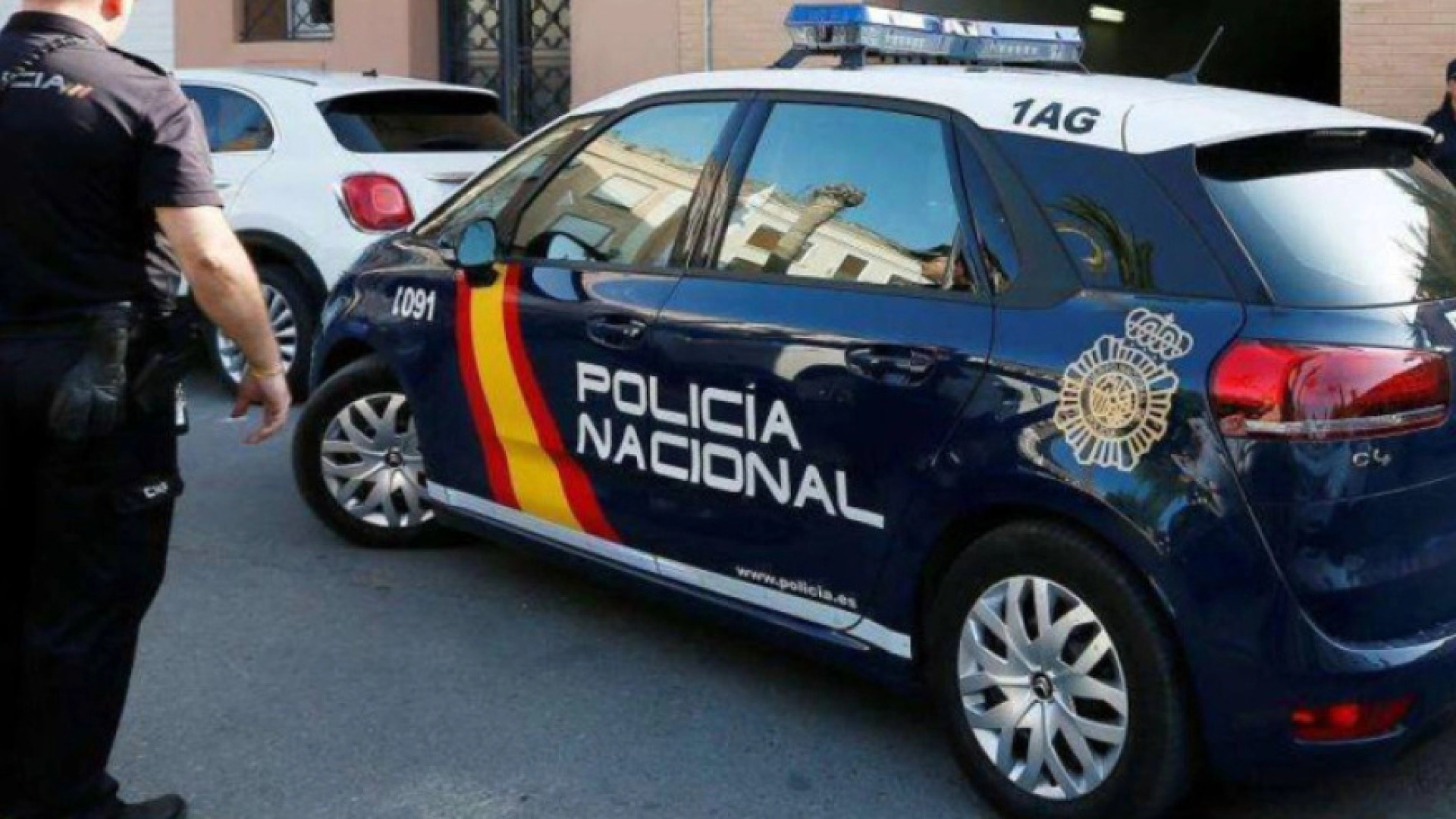 Detenidos en Alicante tras robar miles de euros a mayores