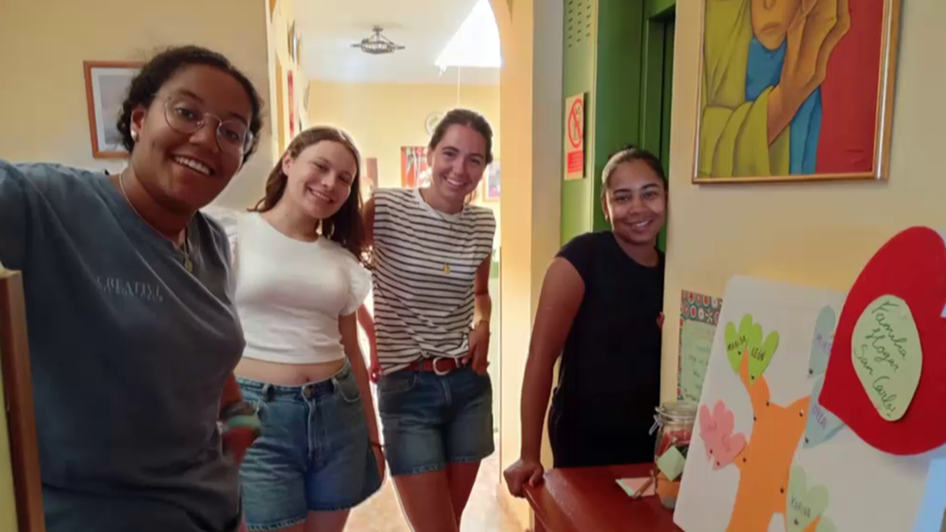 El rostro real de la 'X' de la Iglesia en la Declaración de la Renta: un hogar para madres jóvenes sin recursos en Málaga