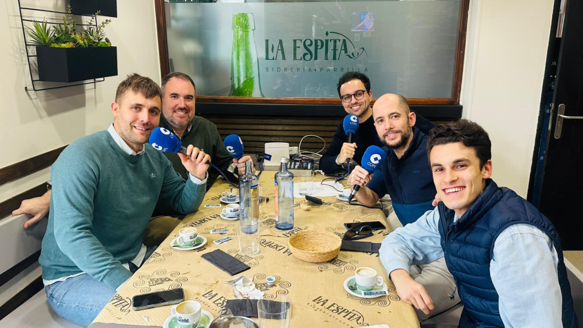 'La Tertulia del Oviedo', en Deportes COPE Asturias: 