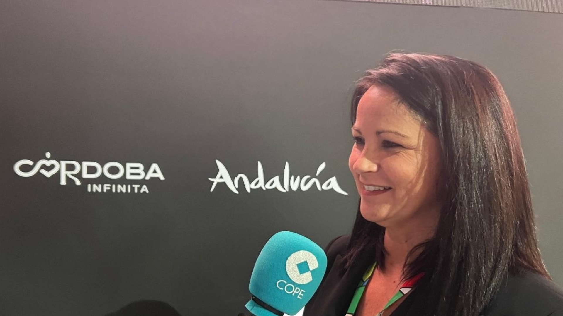 Silvia Mellado, cabeza de lista del PSOE-A por Córdoba acusa a la Junta de desviar 5.000 millones a la privada y a Juanma Moreno de desmantelar la sanidad pública