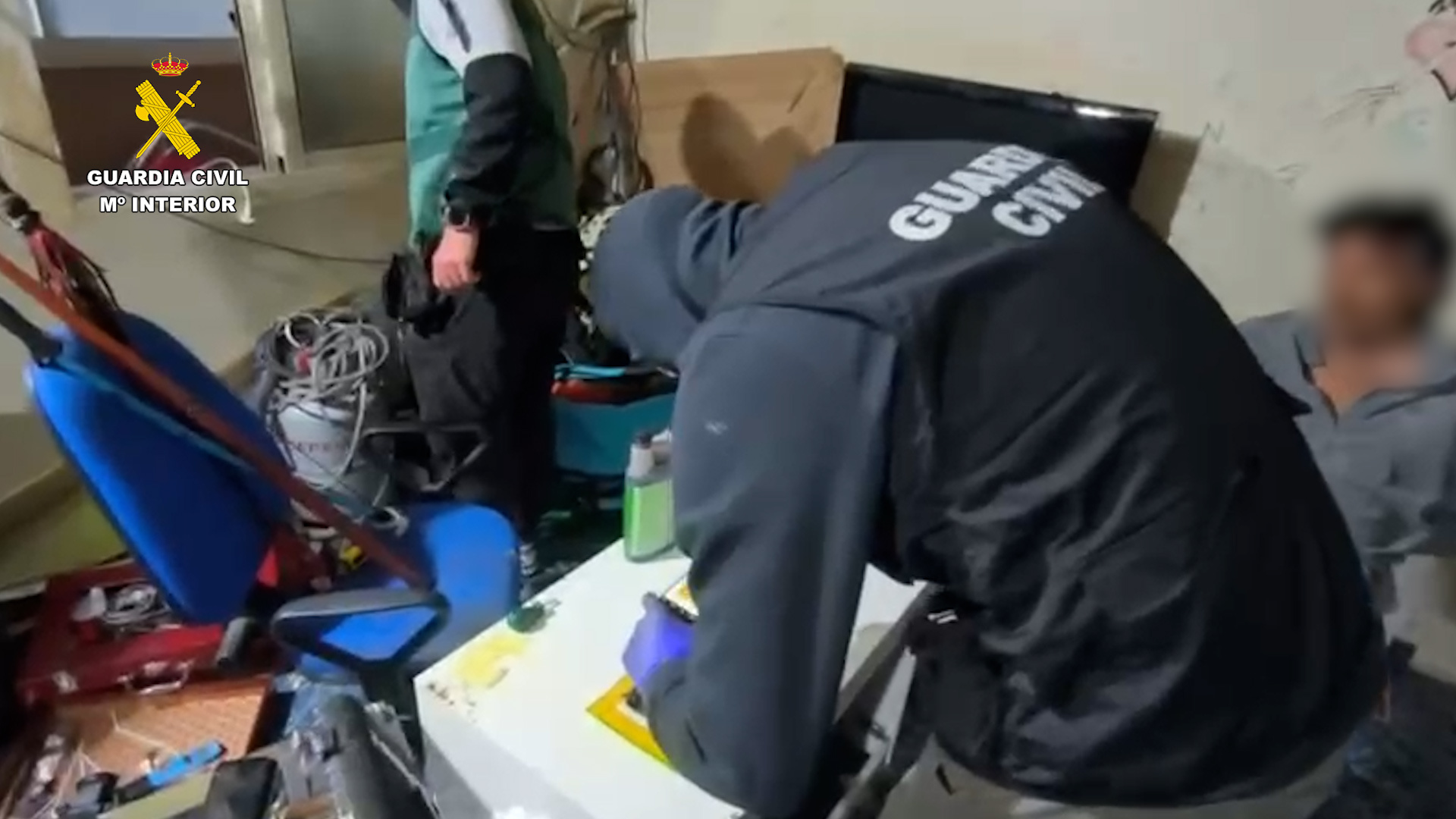 Cae una red en Roquetas de Mar que secuestró y drogó a un hombre para robarle 40.000 euros