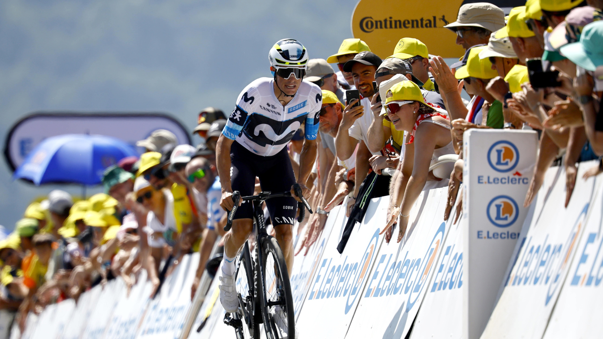 Enric Mas debuta en su primer Giro de Italia como líder del Movistar
