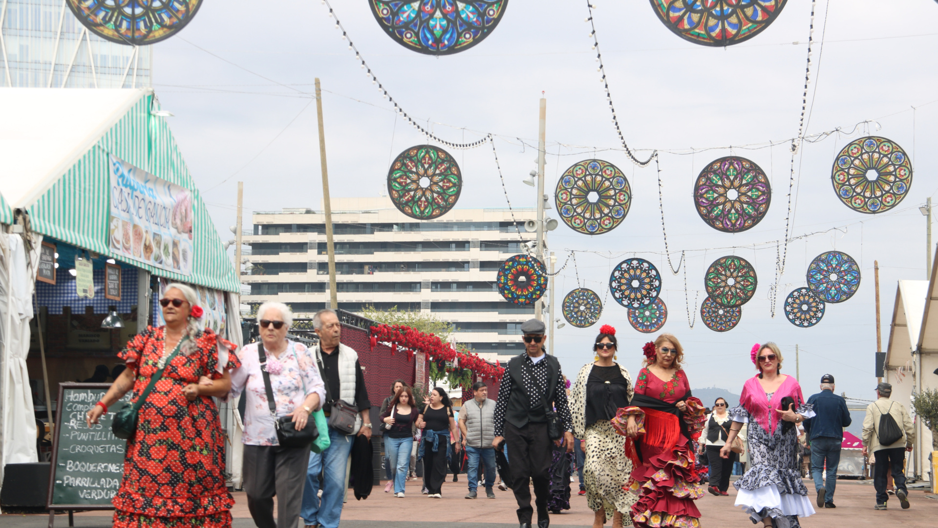 Investigan una agresión sexual a una joven en la Feria de Abril de Barcelona