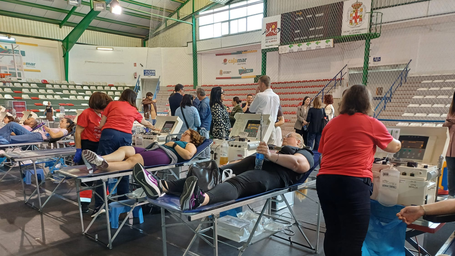 COPE Almería, reconocida en la gran maratón de donación de sangre que busca romper récords
