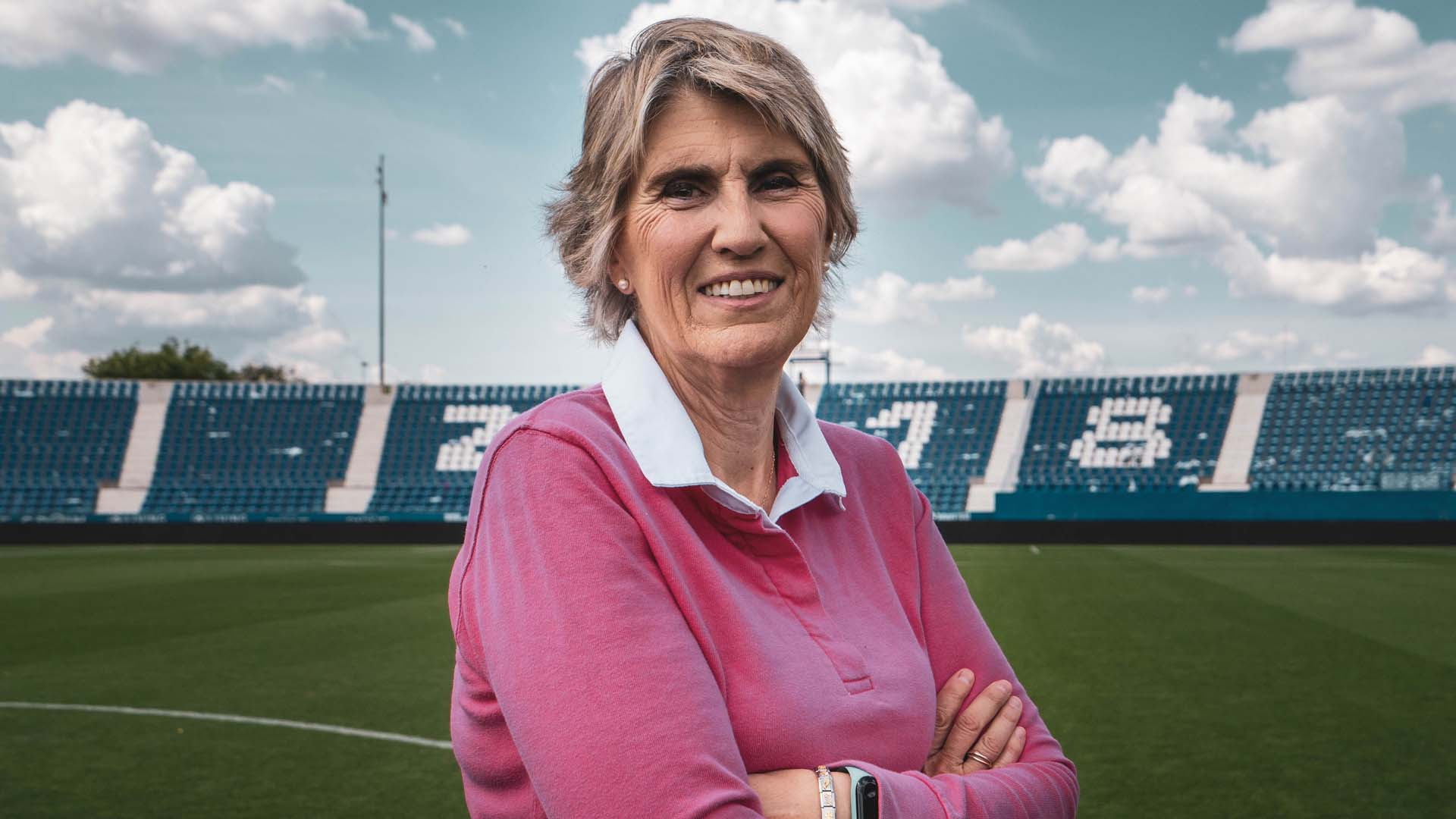 Paloma del Río, la voz del deporte, gana el Premio Nacional de Periodismo de Guadix