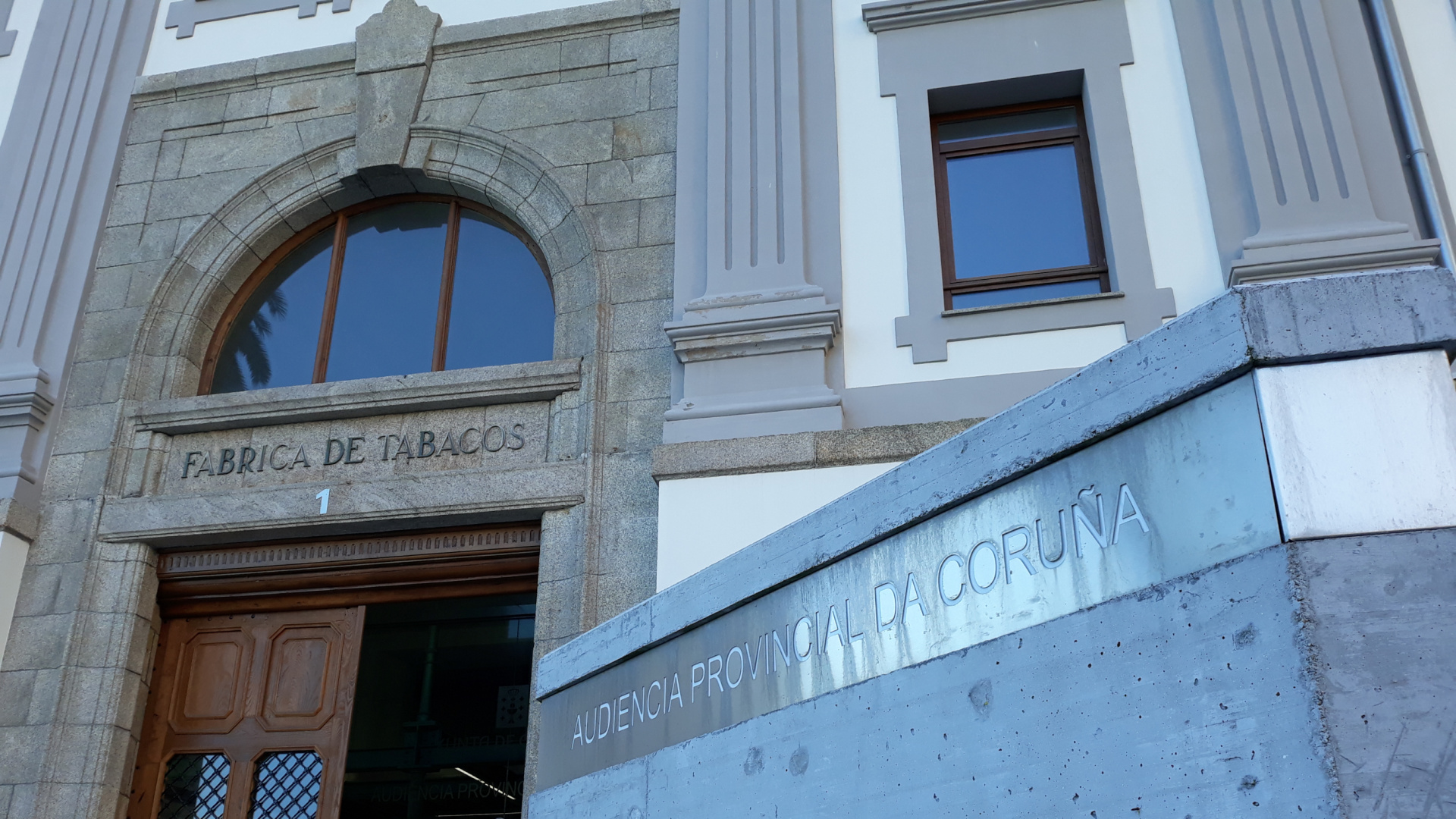 Un jurado popular determinará la culpabilidad del parricida de Muros (A Coruña) que mató a hachazos a su padre hace ahora tres años