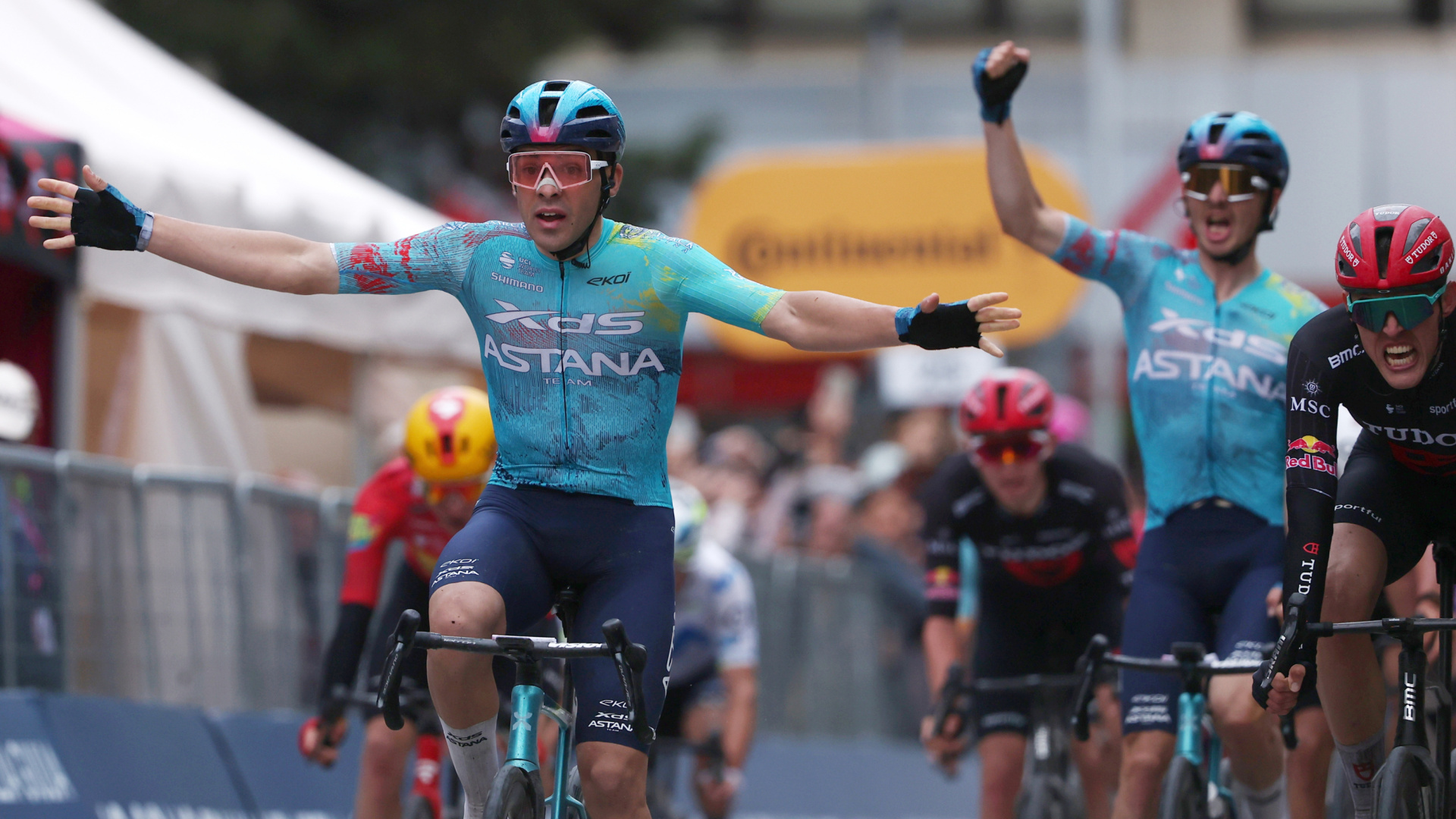 Un uruguayo gana la segunda etapa del Giro en Bulgaria y se viste de rosa