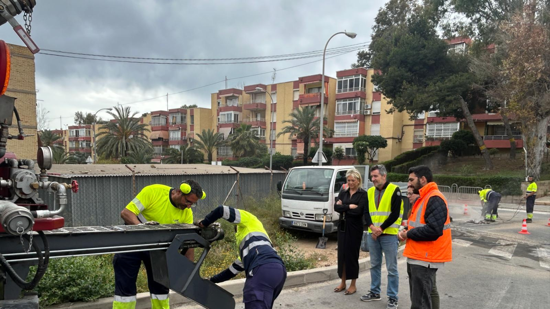 Alicante realiza más de 450 actuaciones de asfaltado y reparaciones de calzadas por toda la ciudad en menos de un año