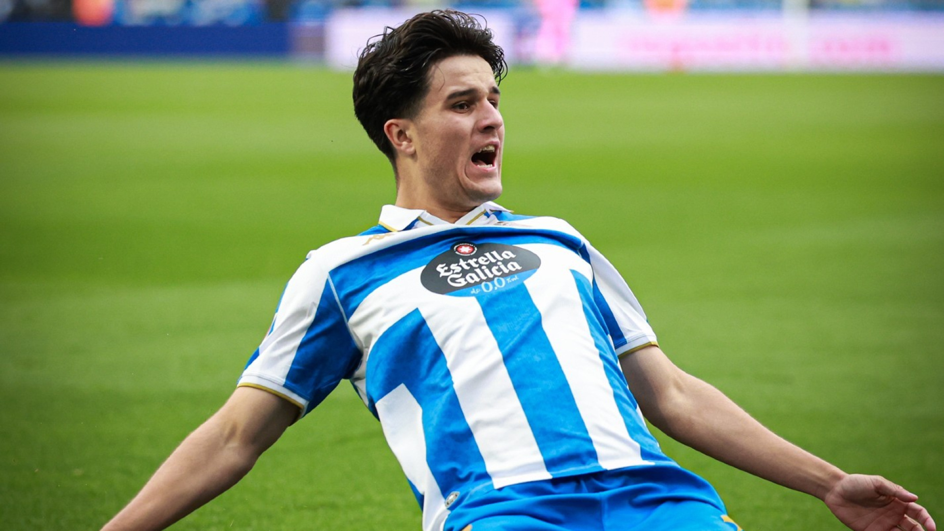 Noé Carrillo: de sus inicios en el Praíña a su ascenso al primer equipo del Deportivo: “Tiene un gran entendimiento del juego…”