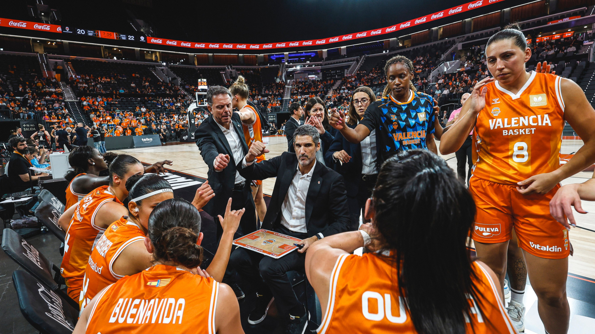 Valencia Basket empieza en Zaragoza una final que quiere ser el broche de oro a un ciclo histórico