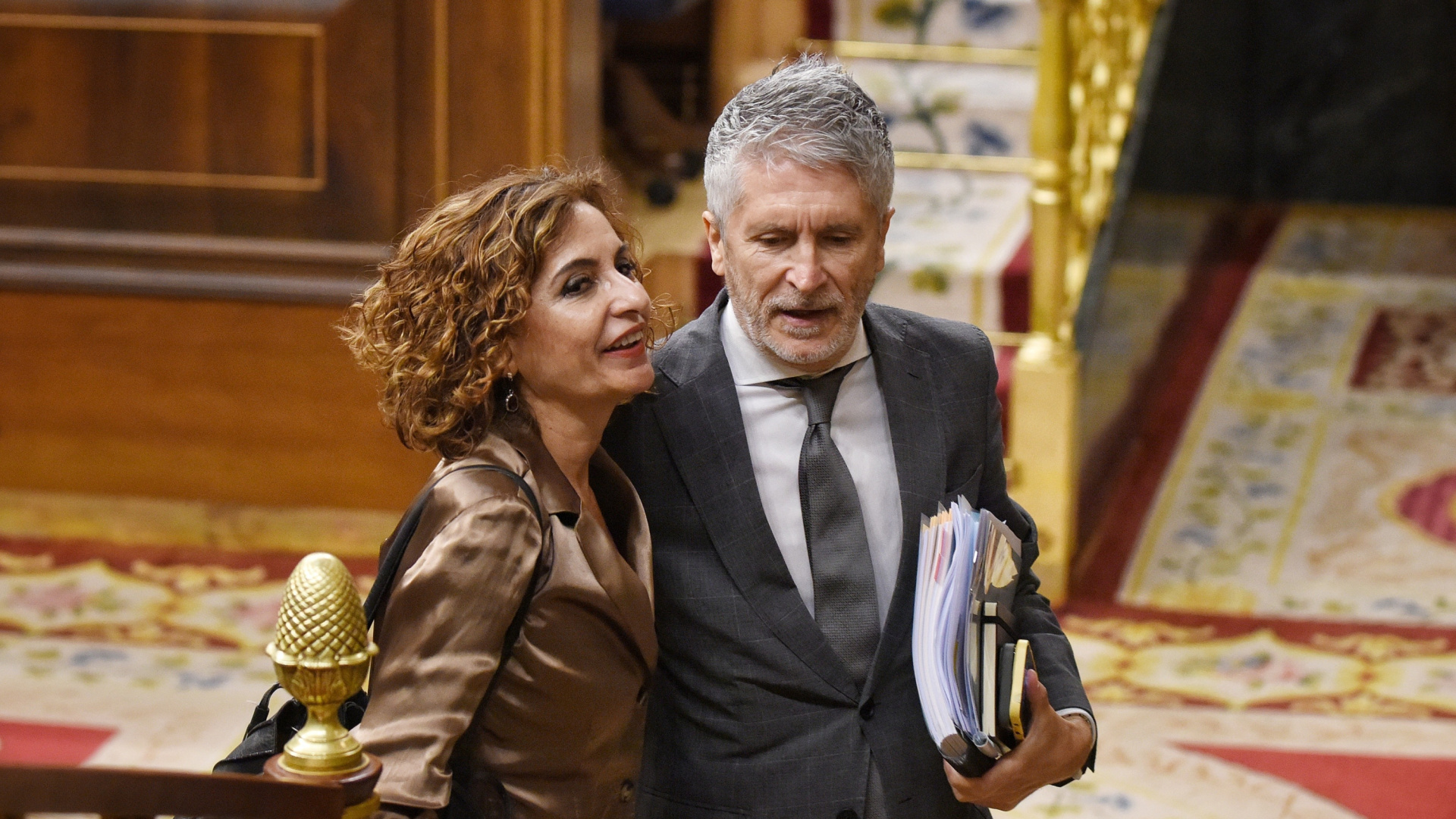 ¿Deben pedir perdón Marlaska y Montero por su patinazo con los guardias civiles?