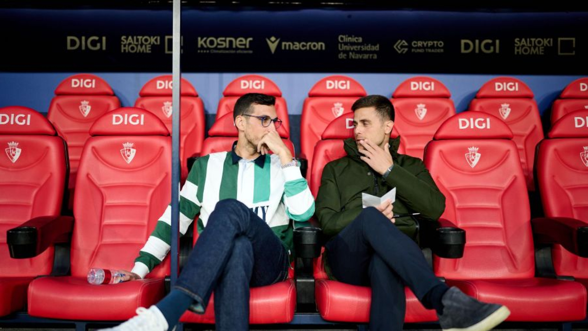 Osasuna afronta un cierre de vértigo: así está la lucha por la permanencia y el calendario de sus rivales directos con enfrentamientos con equipos que no se juegan nada