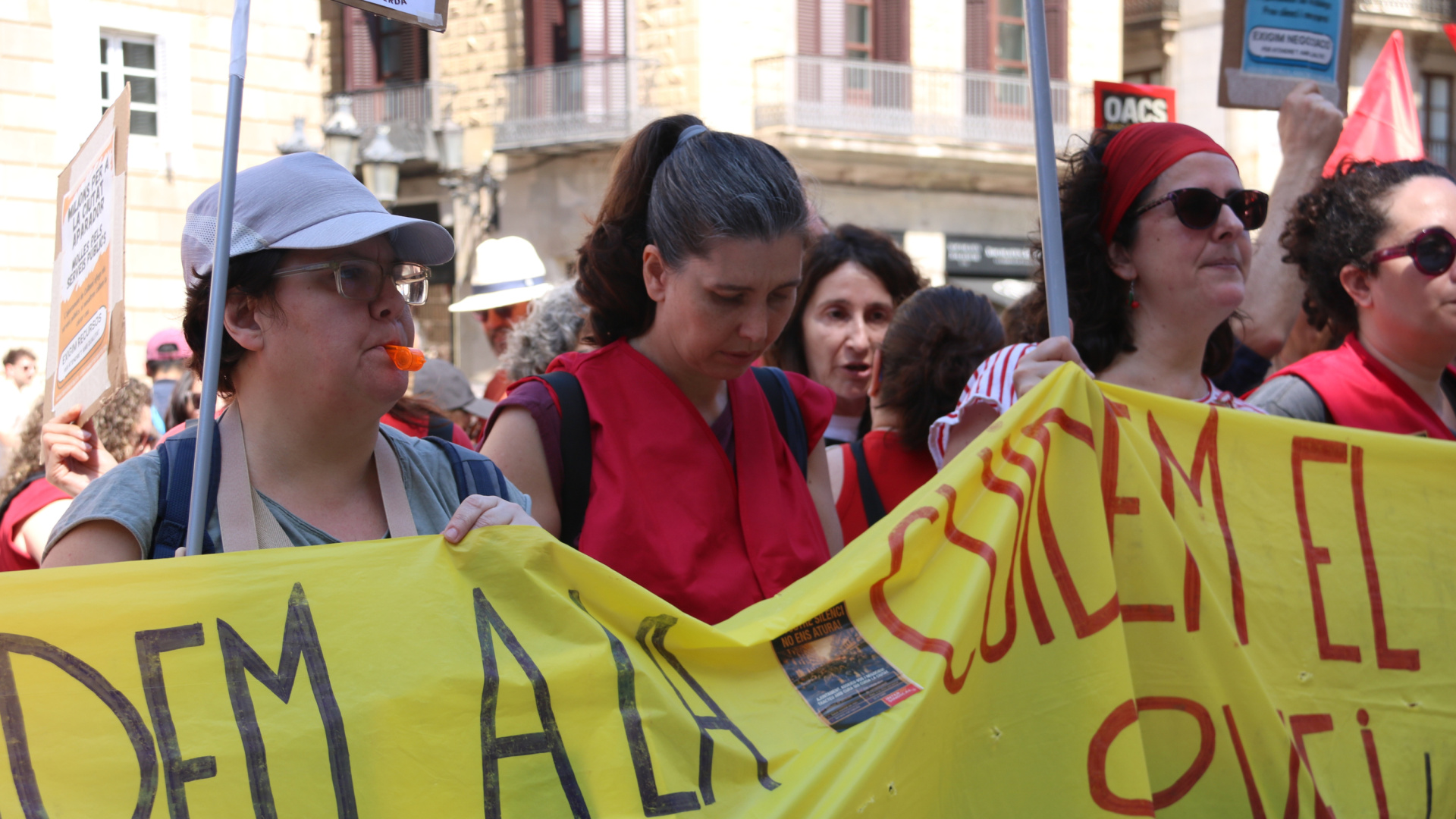 La tensión en la educación catalana se mantiene: los sindicatos amenazan con no ir a la reunión del martes