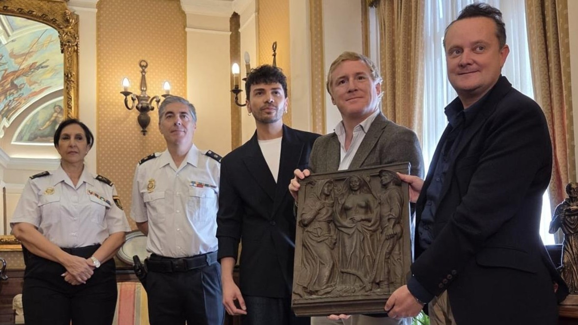 Hernando de Soto lucirá en Badajoz una réplica del relieve de Pérez Comendador robado hace 27 años