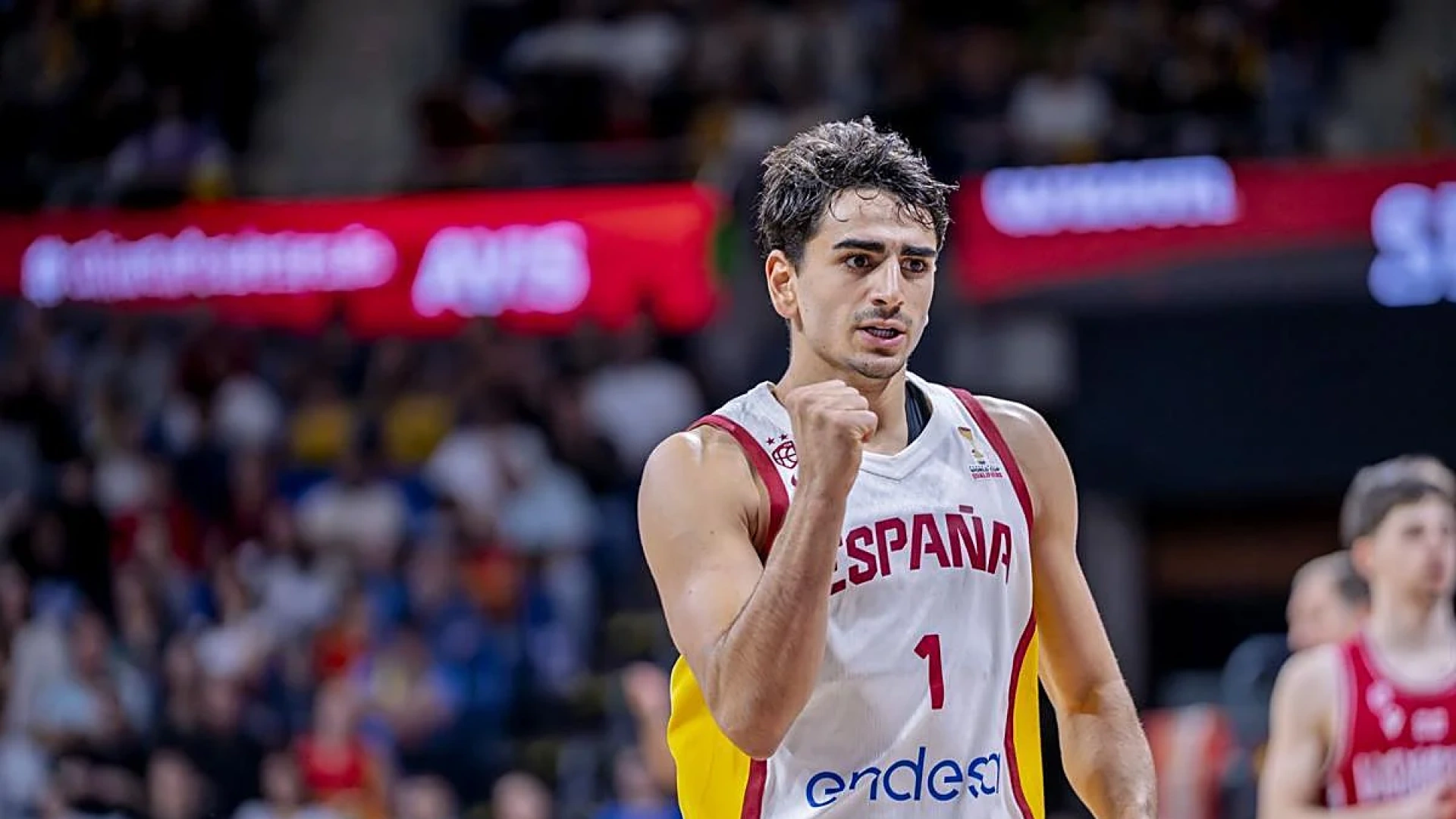 Álvaro Cárdenas se gana un sitio en Valencia Basket