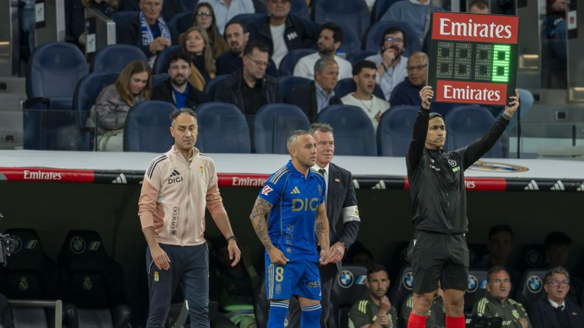 Almada responde a la suplencia de Santi Cazorla: 